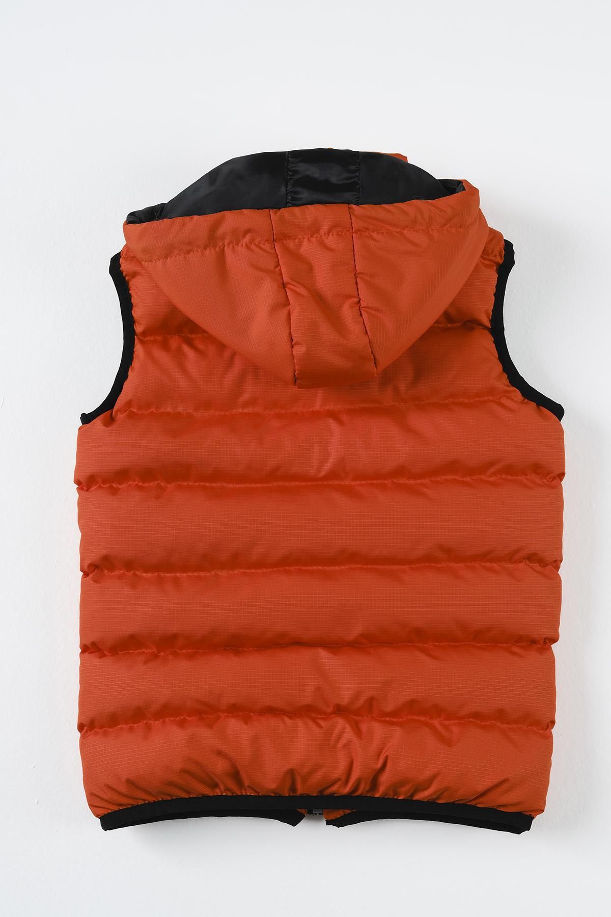 Pina Kids Boy s Puffer Vest with Removable Hood Trendyol