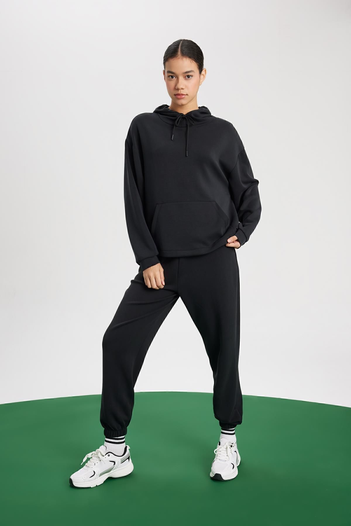 complete the look image