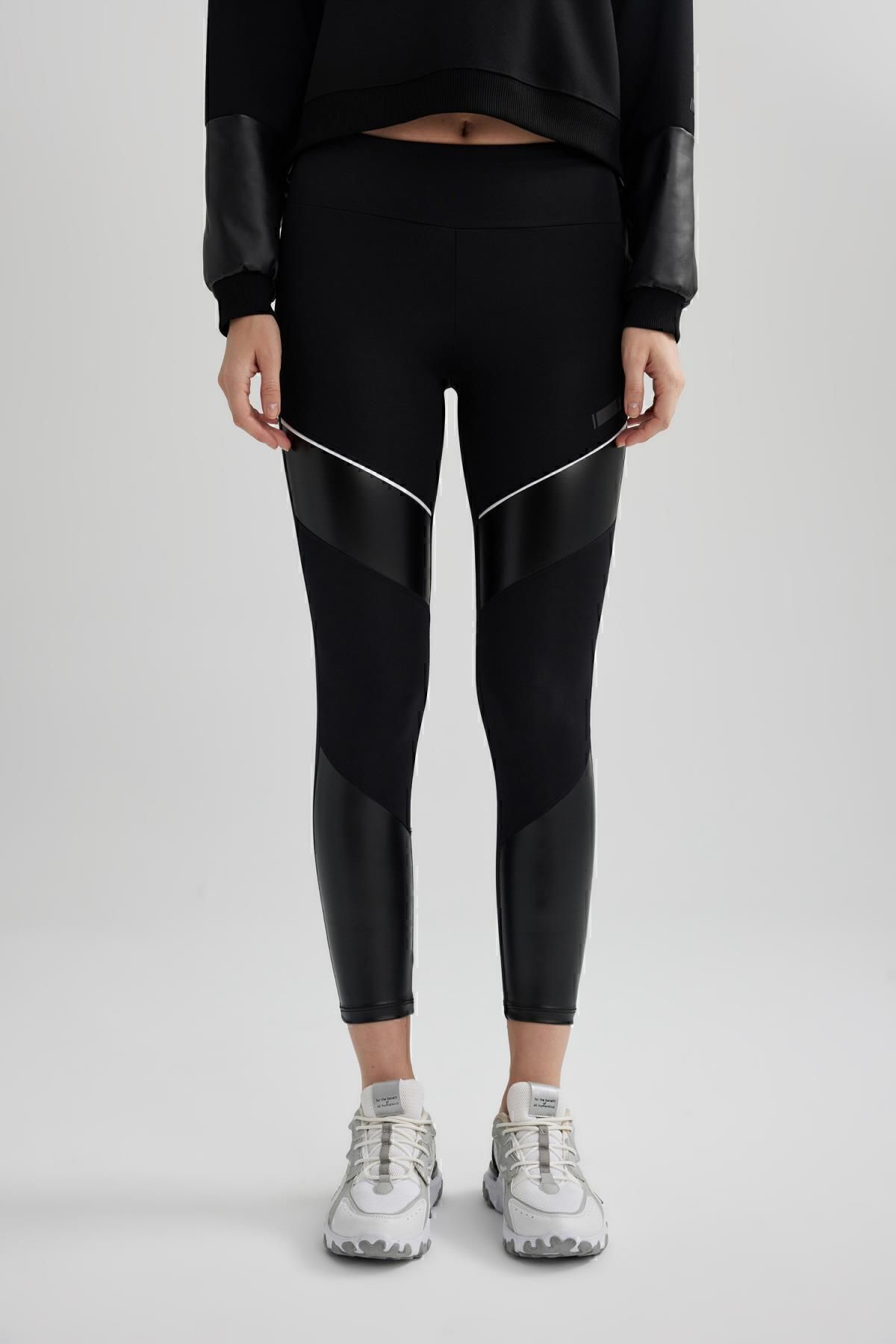 DeFacto-Sport-Leggings mit hoher Taille - Schwarz A5647ax23au 3