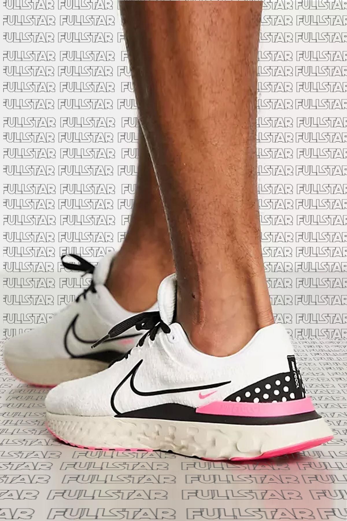 Nike nfinity React Run Flyknit 3 Running Shoes White Erkek Ko u Ayakkab s Beyaz Fiyat Yorumlar Trendyol