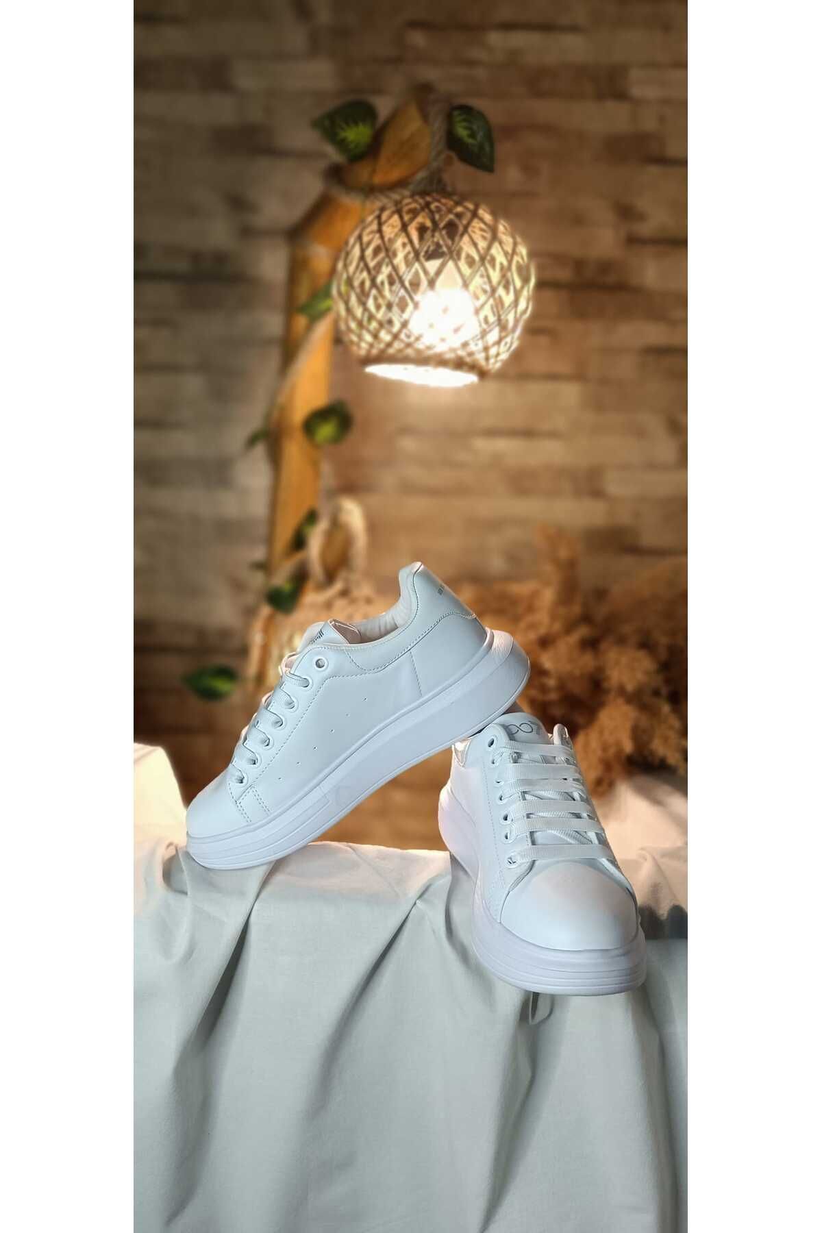 Hot soles sneakers discount
