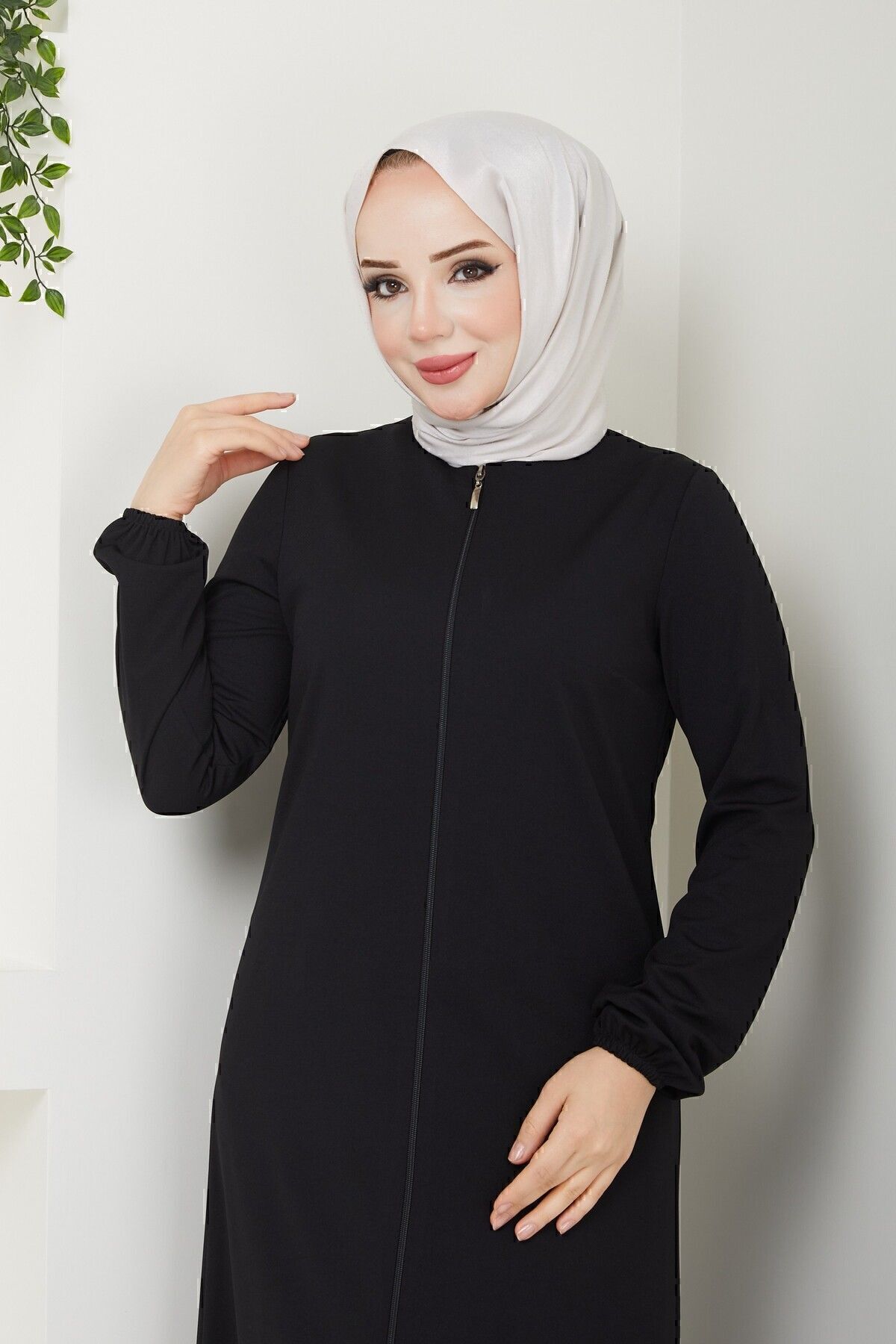 https://cdn.dsmcdn.com/ty1552/product/media/images/ty1552/prod/QC/20240917/09/8c25c69b-9849-3f7d-a2dc-5c9eb87dca48/1_org_zoom.jpg