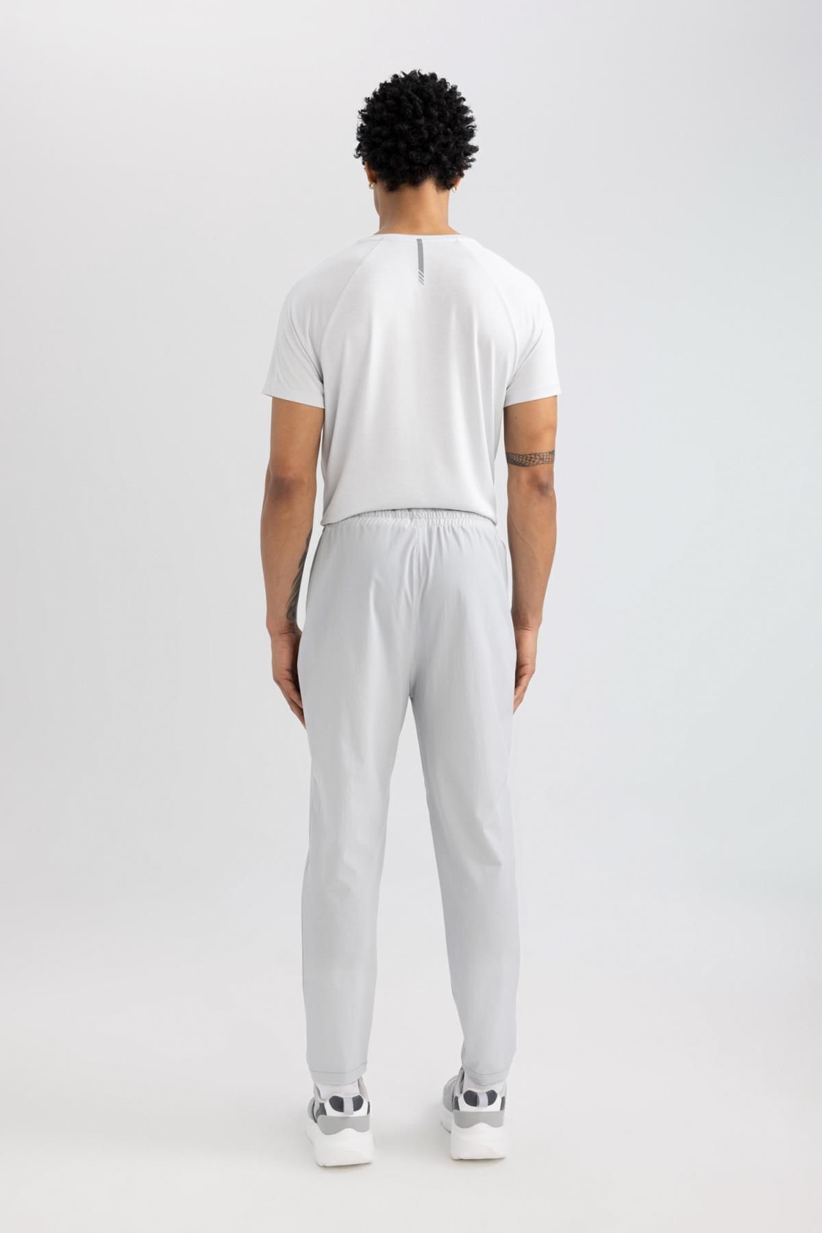 DeFacto-Dopasowany sportowy dres Jogger z podwójną kieszenią i standardową nogawką B5157ax24sp 6