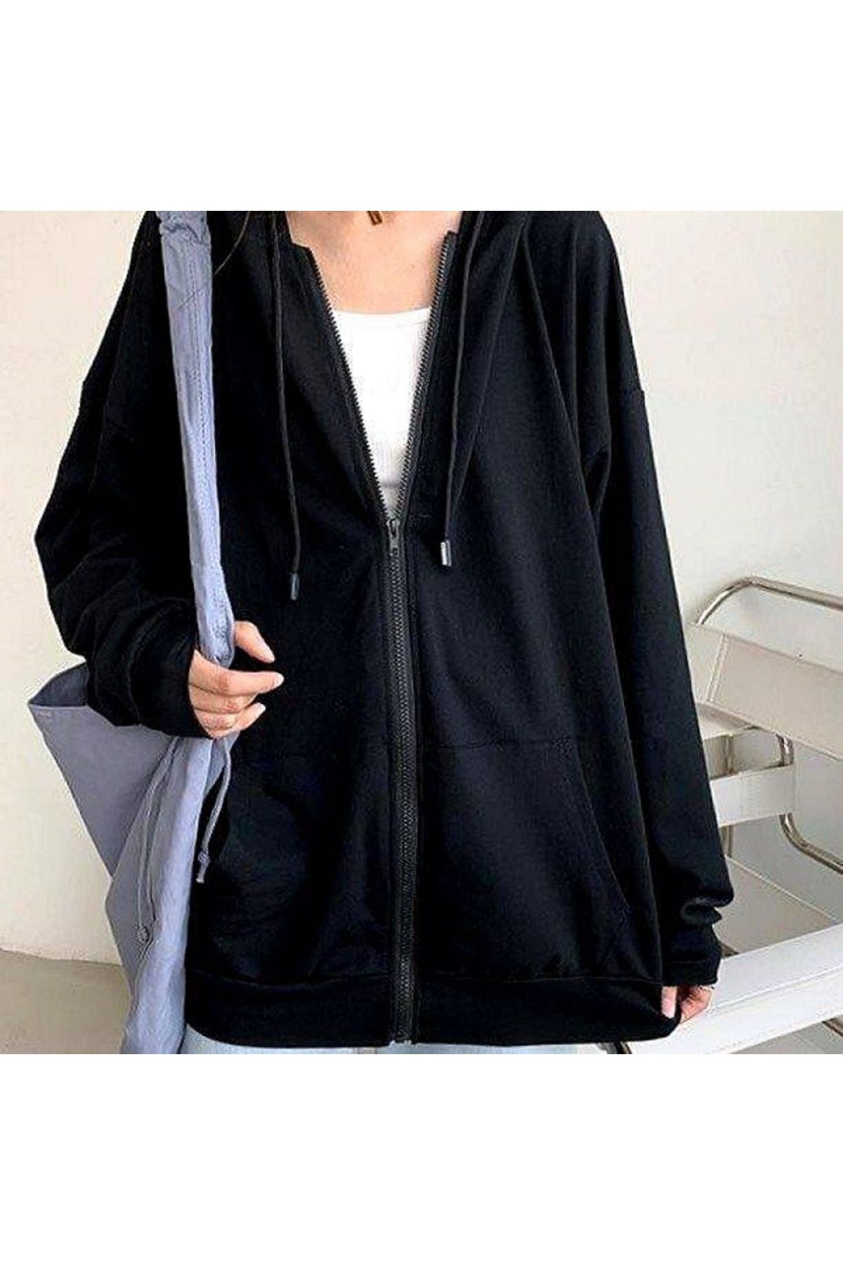 https://cdn.dsmcdn.com/ty1552/product/media/images/ty1552/prod/QC/20240917/22/c7c566a8-1912-3eab-a04b-c9b4ad292c4b/1_org_zoom.jpg