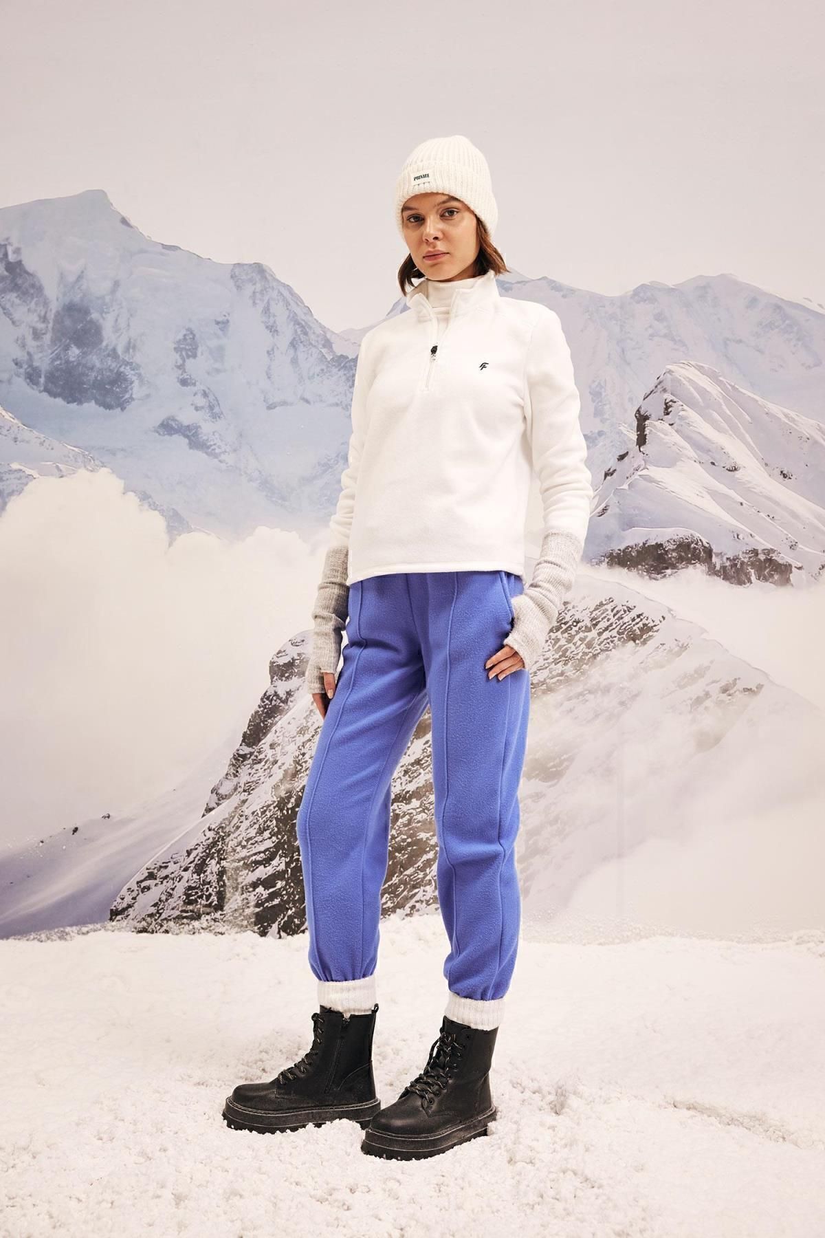 DeFacto-Bedrucktes Fleece-Sweatshirt mit Reißverschlusskragen und Standardpassform A4501ax23wn 2