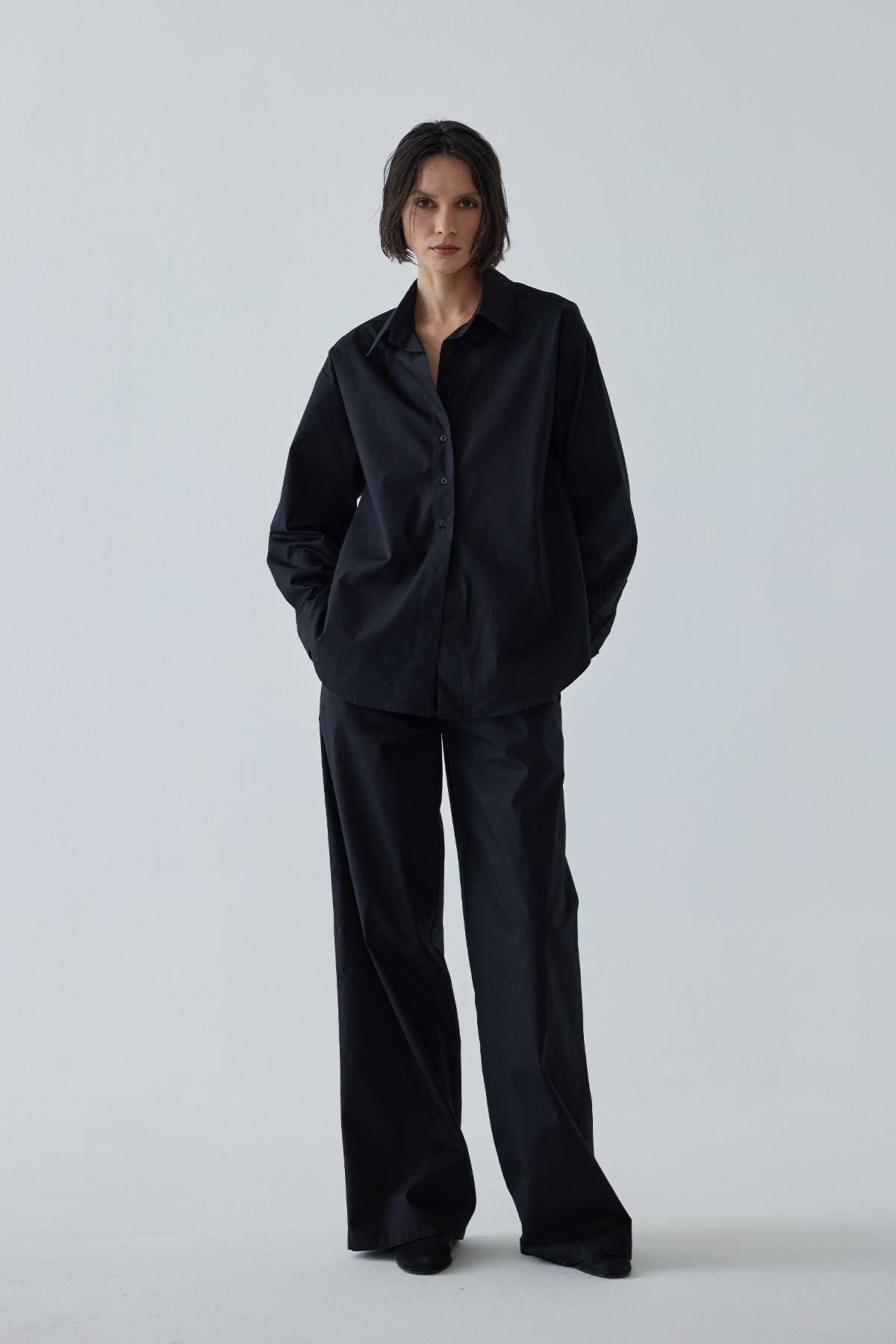 Suud Collection-Cămașă de bază oversize neagră 4