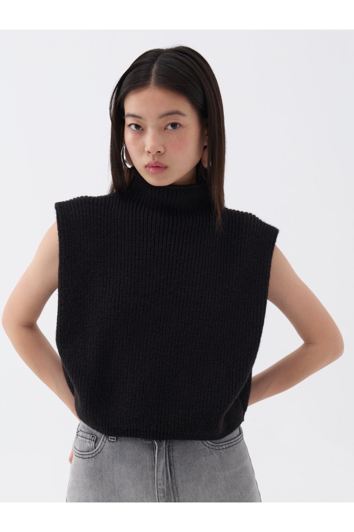 Nocturne-Ribbed Knitwear Turtleneck Sweater 1