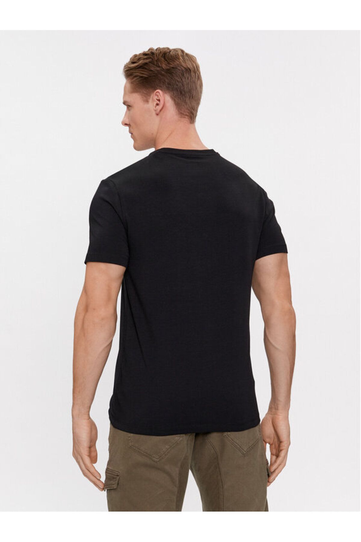 تی شرت قرمز مردانه SLIM FIT TRIANGLE PRINT Guess