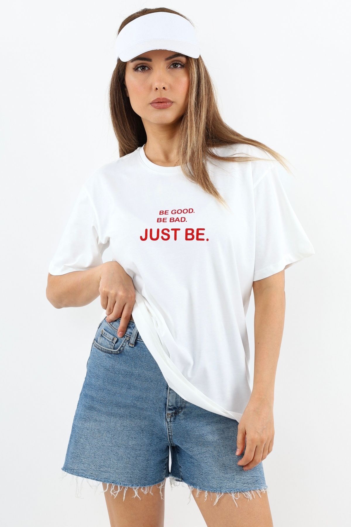 Ritnice-Just Be White Wide Cut 100% Cotton Women's T-Shirt 1