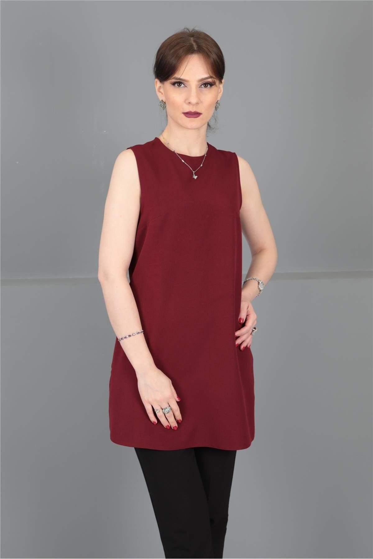 ÖNDER ÖZSOY Sıfır Yaka Kolsuz Bluz- Bordo