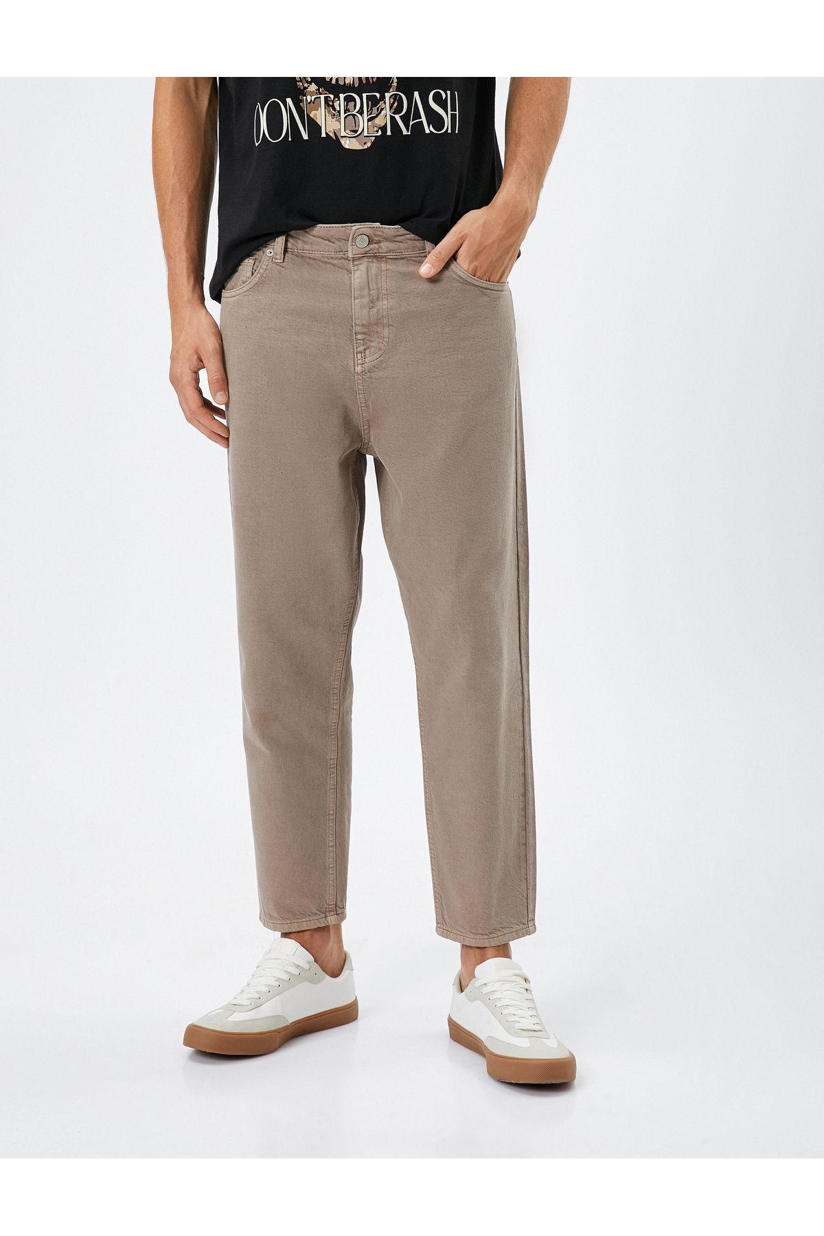 Koton-Basic Gabardine Trousers with Button Detail and Pockets 3