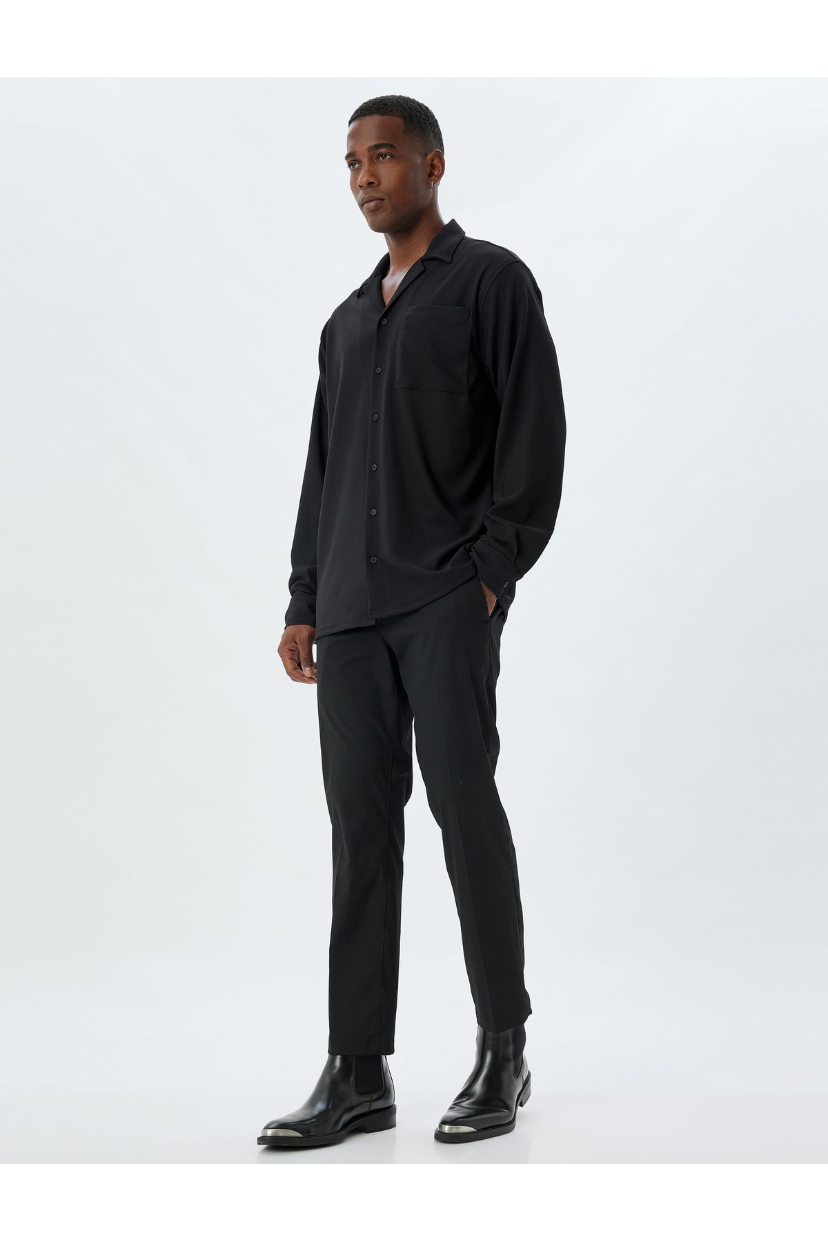 Koton-Basic Long Sleeve Shirt with Turn-Down Collar and Pockets 2