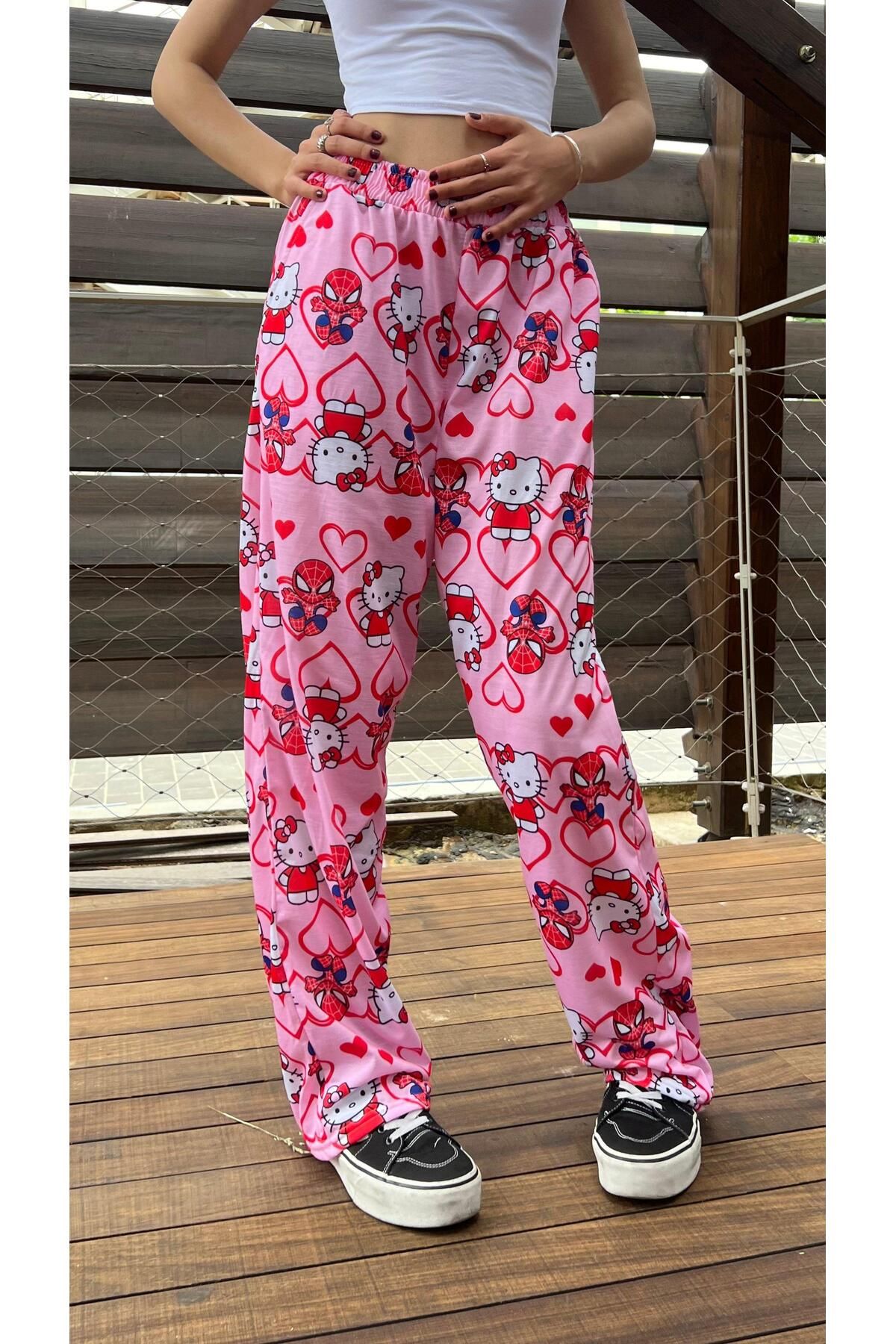 BAREM BUTİK Barem Butik  Hello Kitty & Spider-Man Detaylı Pembe Unisex Bol Eşofman Altı