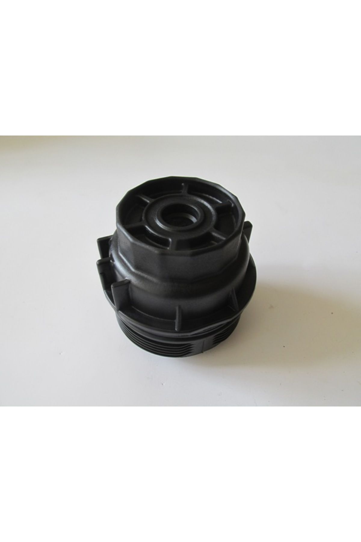 FAM Toyota Avensis 03/09 Motor Yağ Filtre Kapağı (D4d Dizel) (Plastik)