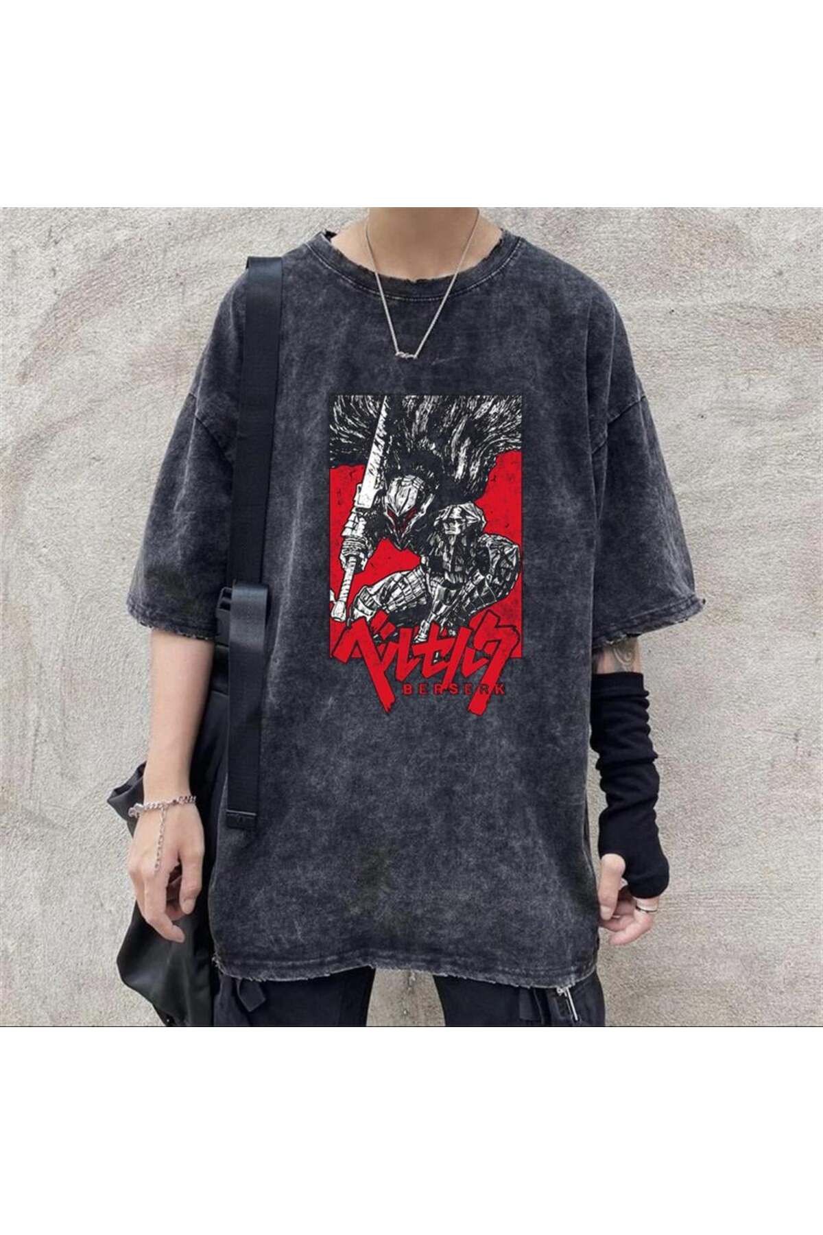 BAREM BUTİK Barem Butik  Yıkamalı Berserk Eskitme T-shirt