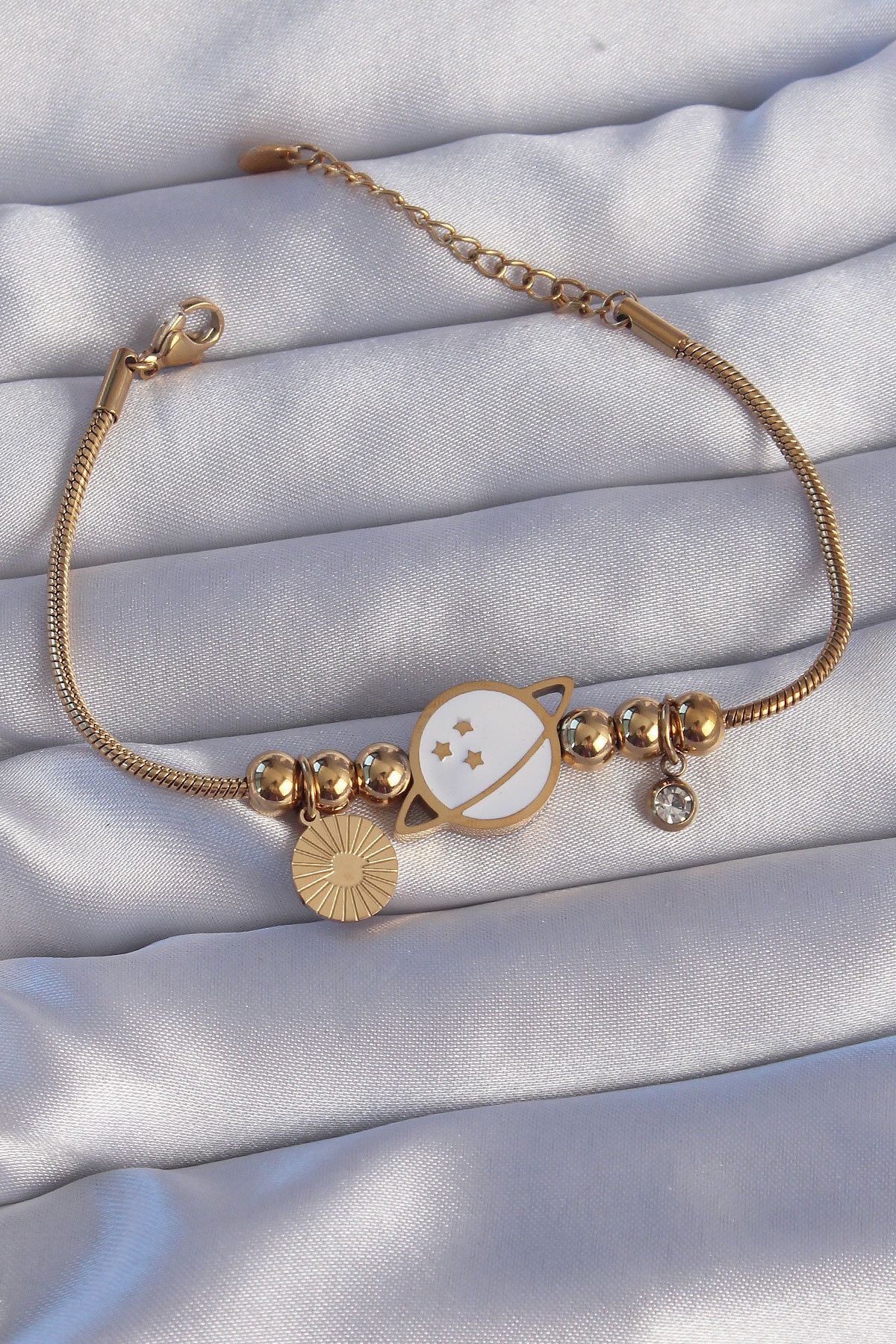 MMB Boutique 316L Çelik Gold Renk Zirkon Taşlı Mineli Satürn Tasarımlı Bileklik