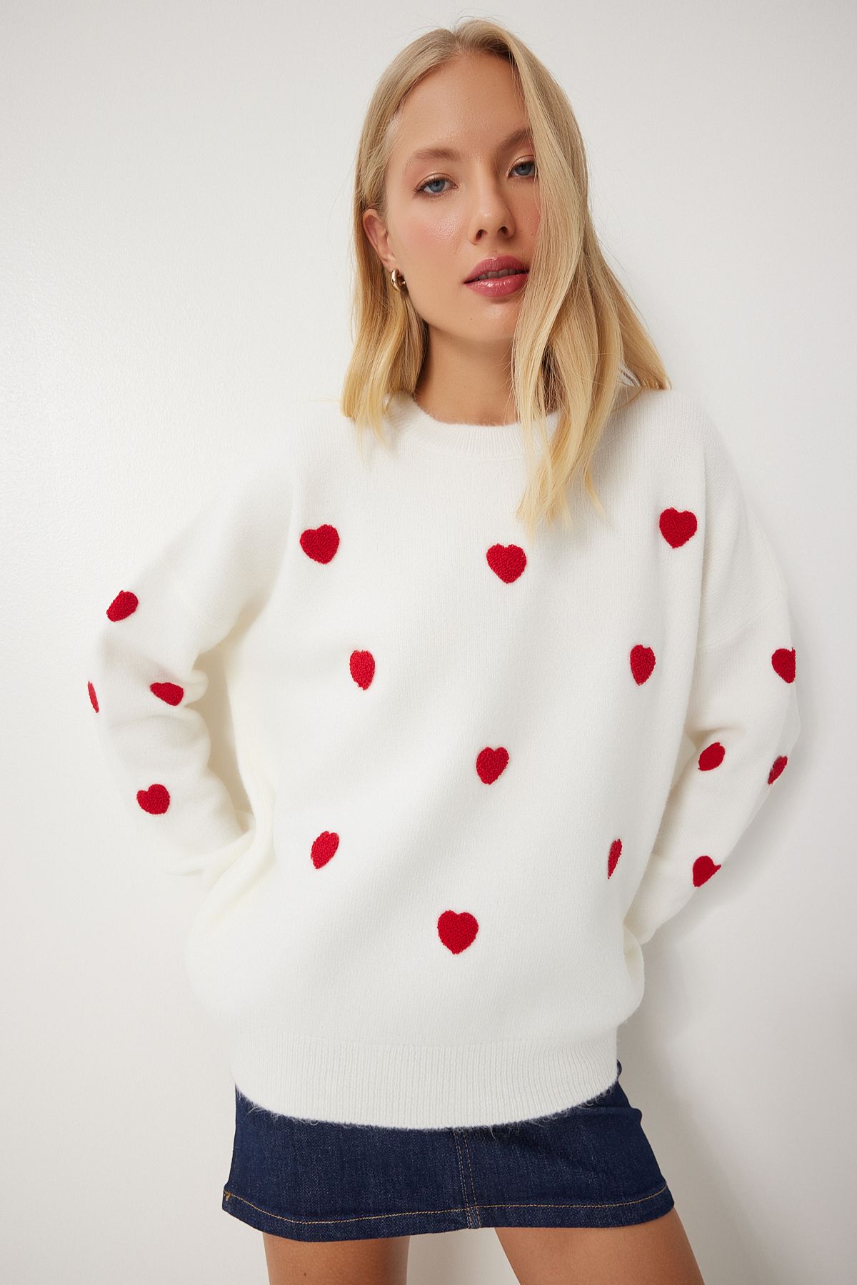 Happiness İstanbul-Ecru Oversize pletený svetr – dámský, textura srdce, Pf00088 4