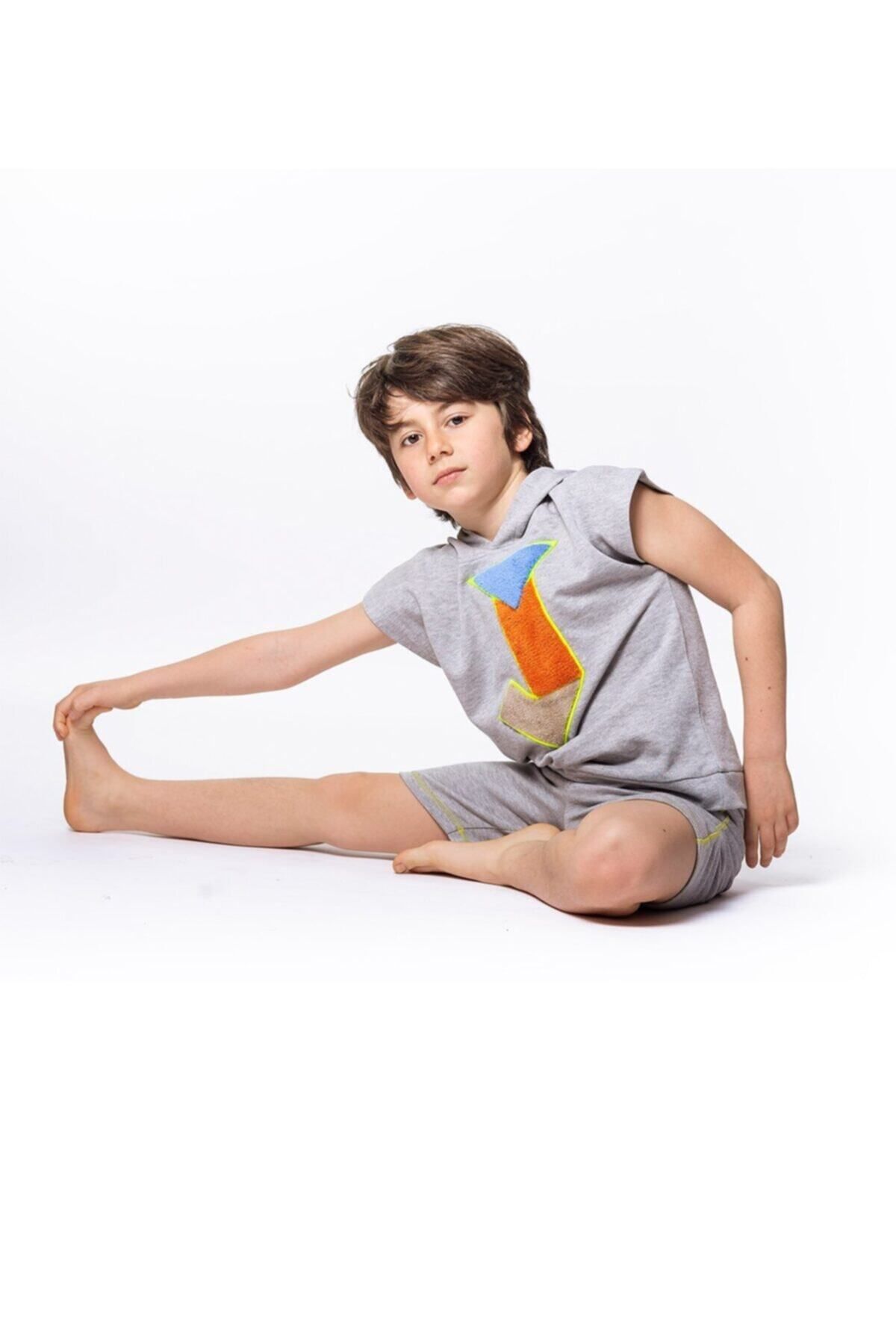 JO&JUKE-Boy's Gray Hoodie Set 4
