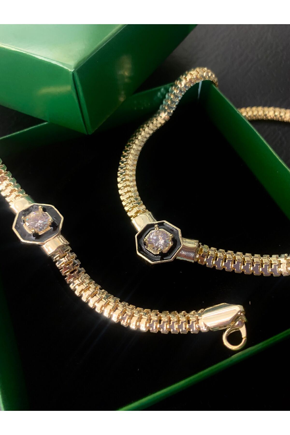 Freya Serenay Serisi Elegant Siyah Mineli VIp Çelik Kolye Bileklik Seti