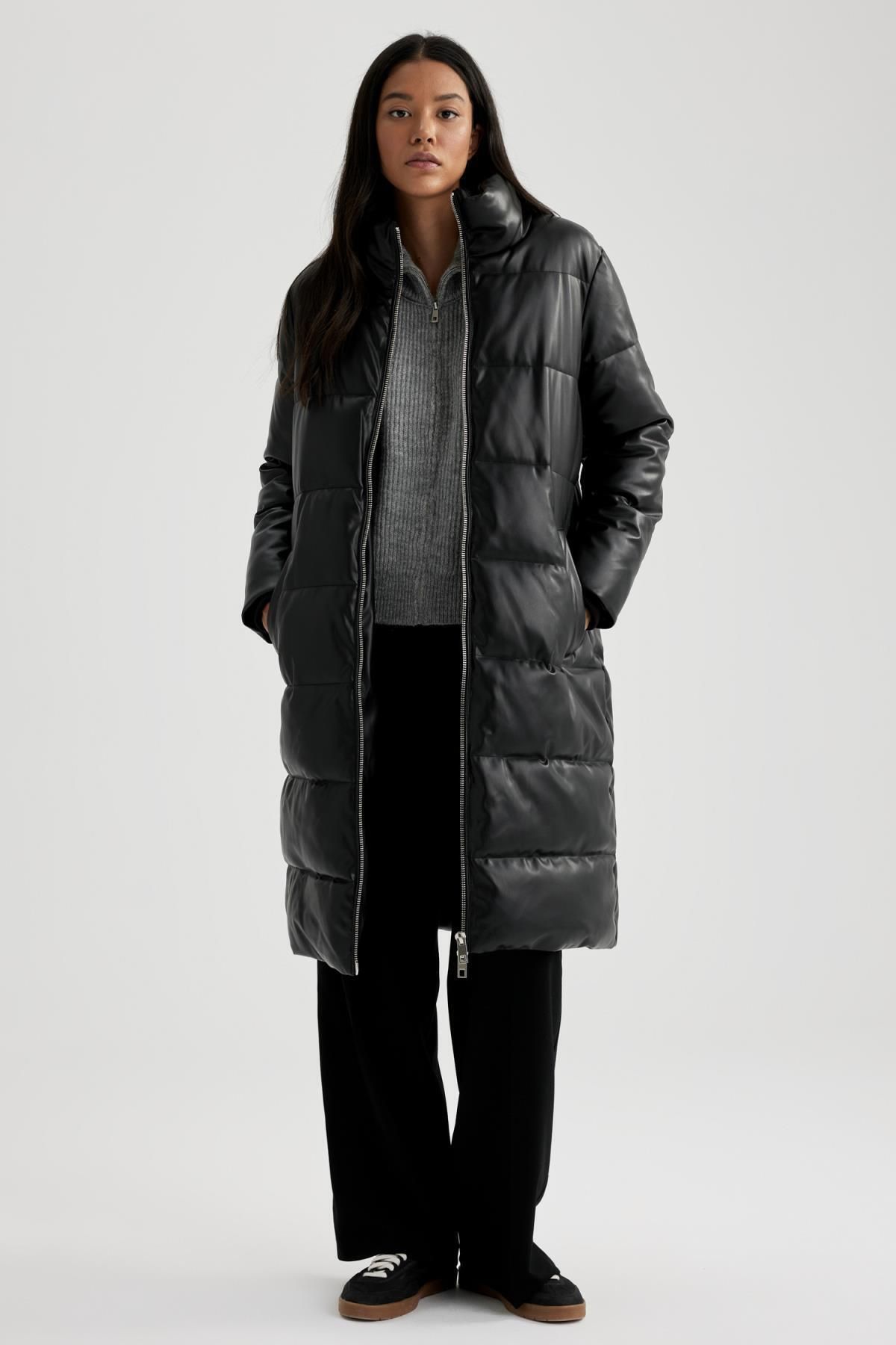 DeFacto-Wasserdichter Relax-Fit-Parka aus Kunstleder – Stehkragen A0990ax23cw 4