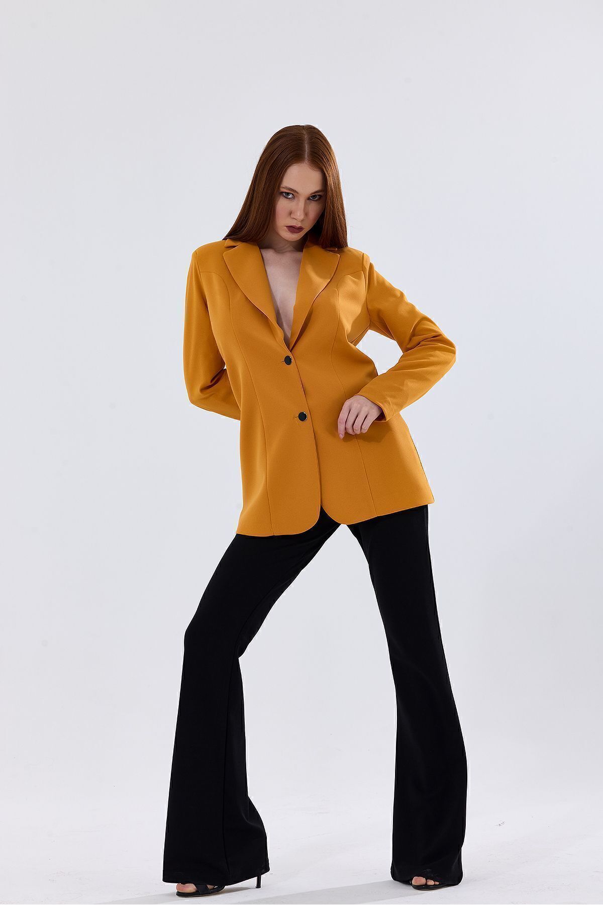 complete the look image