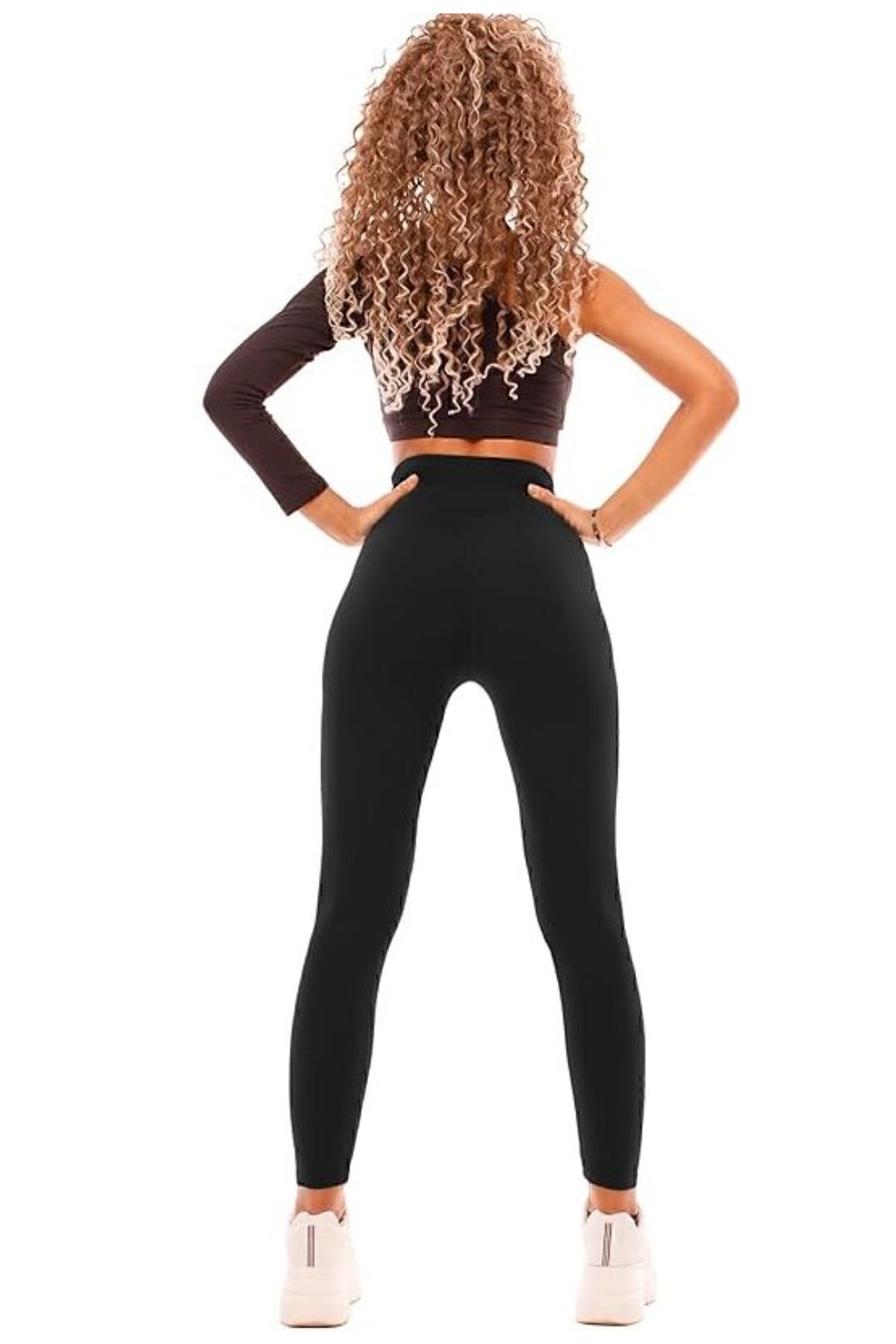 complete the look image