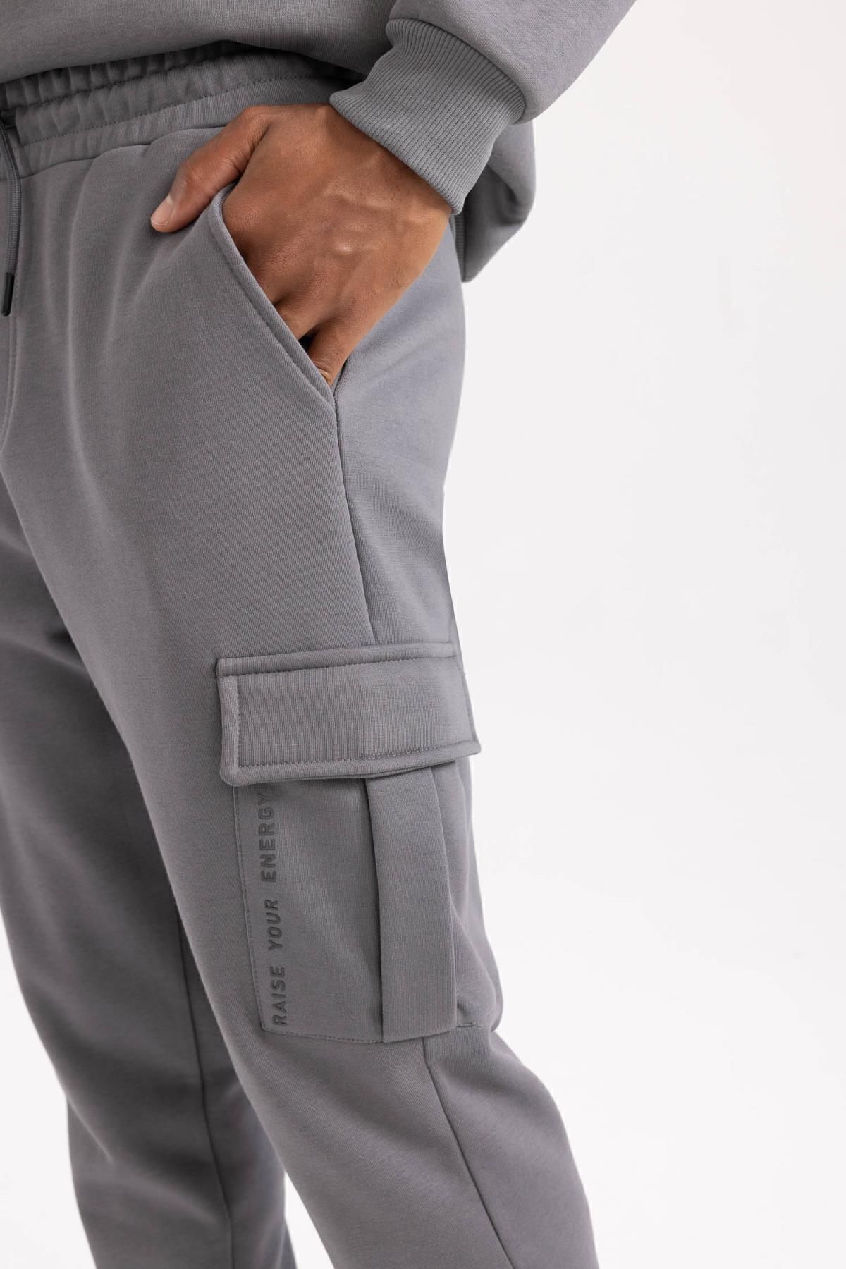 DeFacto-Φούτερ Jogger Standard Fit - με κορδόνια στη μέση και τσέπες Cargo Y7119az23au 6
