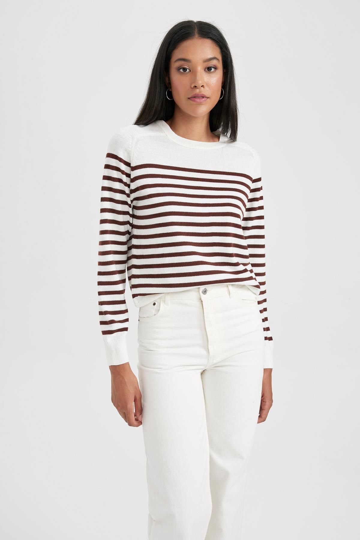 complete the look image