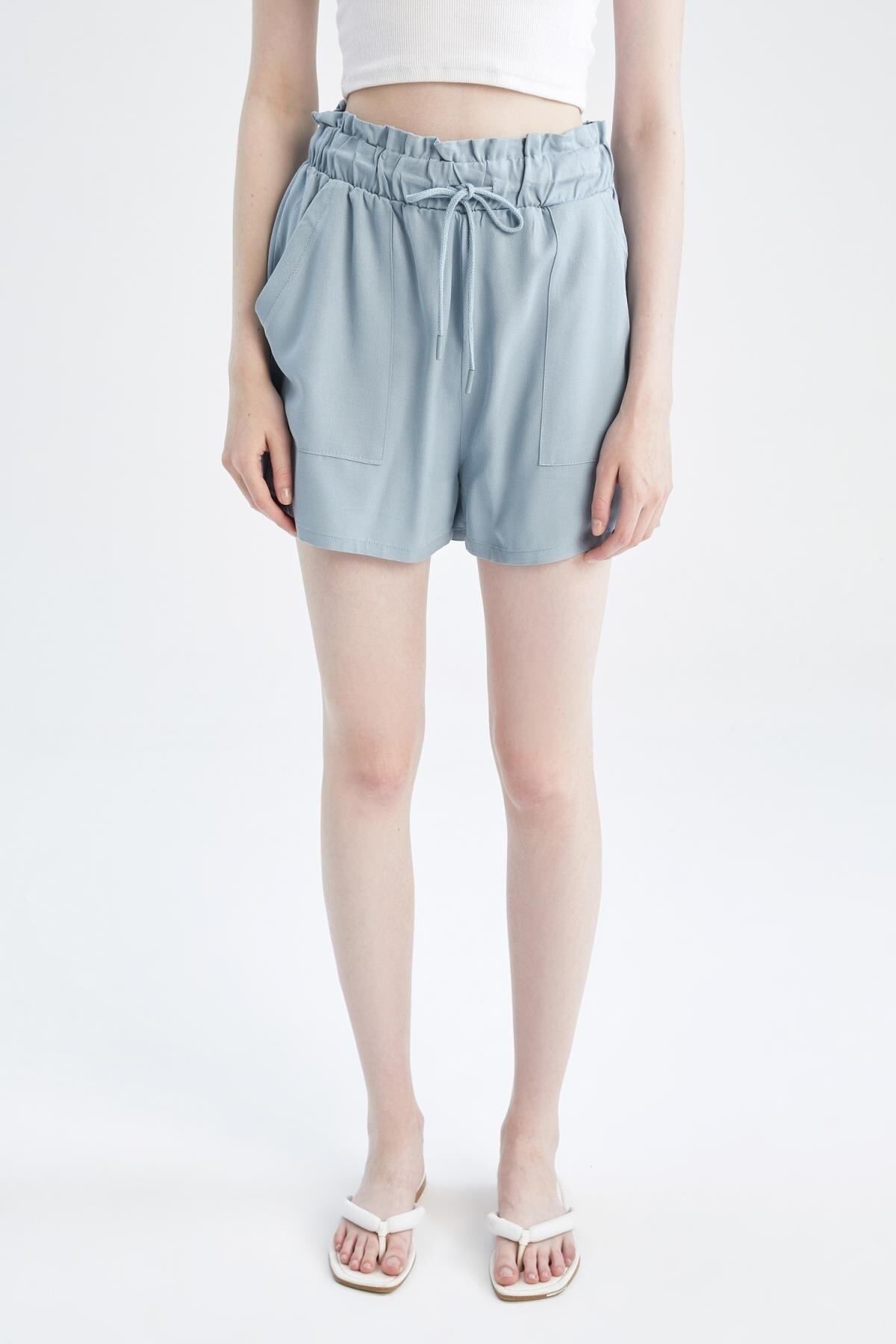 DeFacto-Regular Fit Lace-Up Waist Basic Plain Viscose Shorts X4721Az22Sm 5
