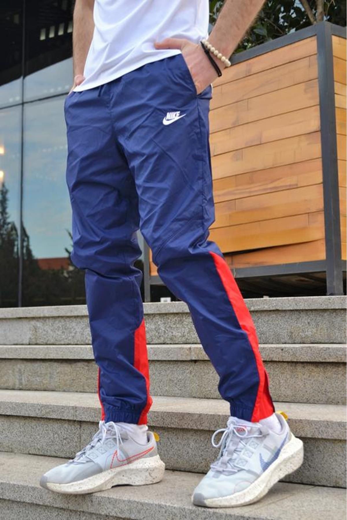 Nike Sportswear Windrunner Men s Track Pants Astarl E ofman Alt Lacivert Fiyat Yorumlar Trendyol