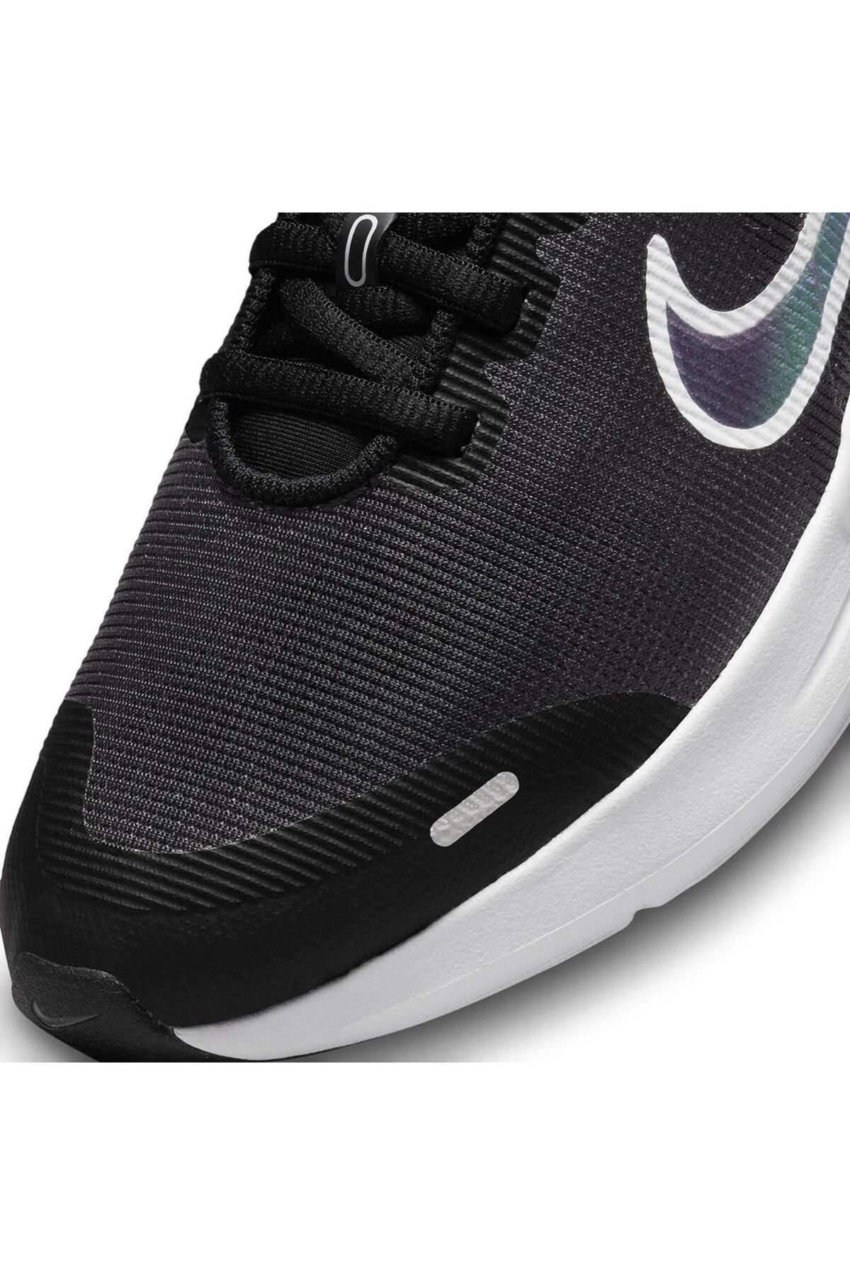 کفش پیاده روی مشکی زنانه Downshifter 12 N G S در حال راه رفتن های رانینگ سیاه Nike