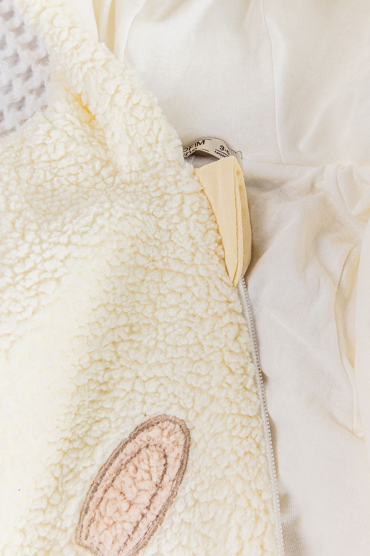 ewellce Figürlü Kapüşonlu Welsoft Peluş Kışlık Kız Bebek Tulum fotoğrafı 5 (önizleme)