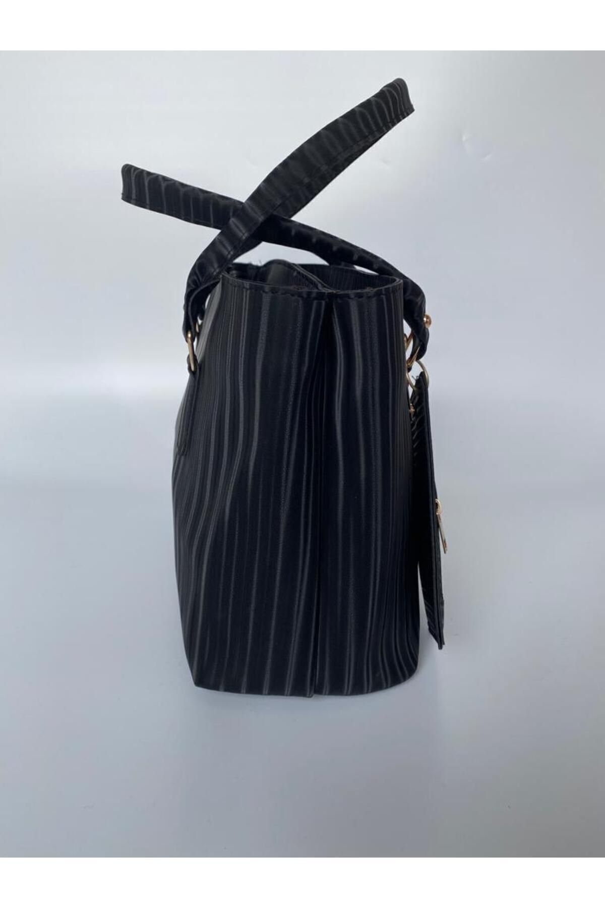 https://cdn.dsmcdn.com/ty1553/product/media/images/ty1552/prod/QC/20240917/22/04bafcbc-69b2-33c8-927d-7c4cec11f970/1_org_zoom.jpg