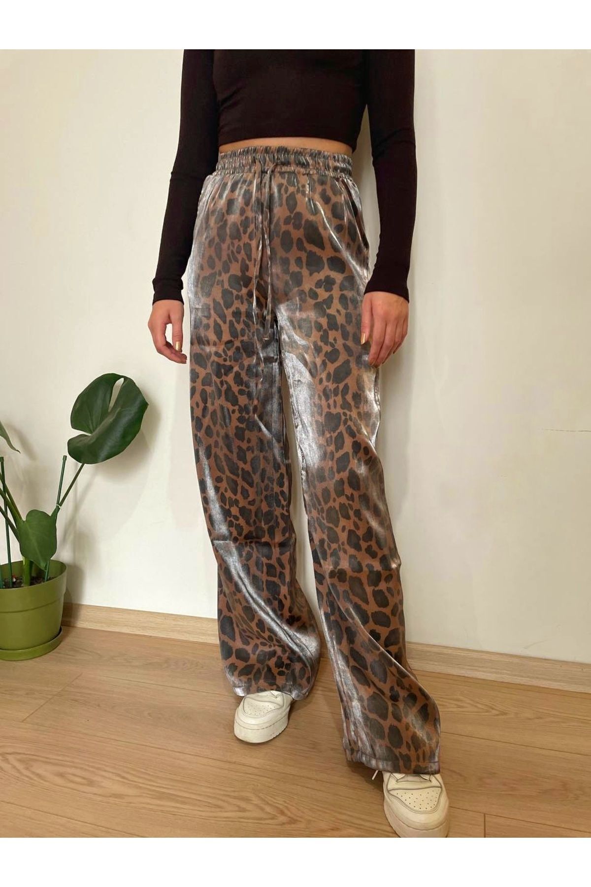 Leopar Parlak Pantolon - Görsel 8