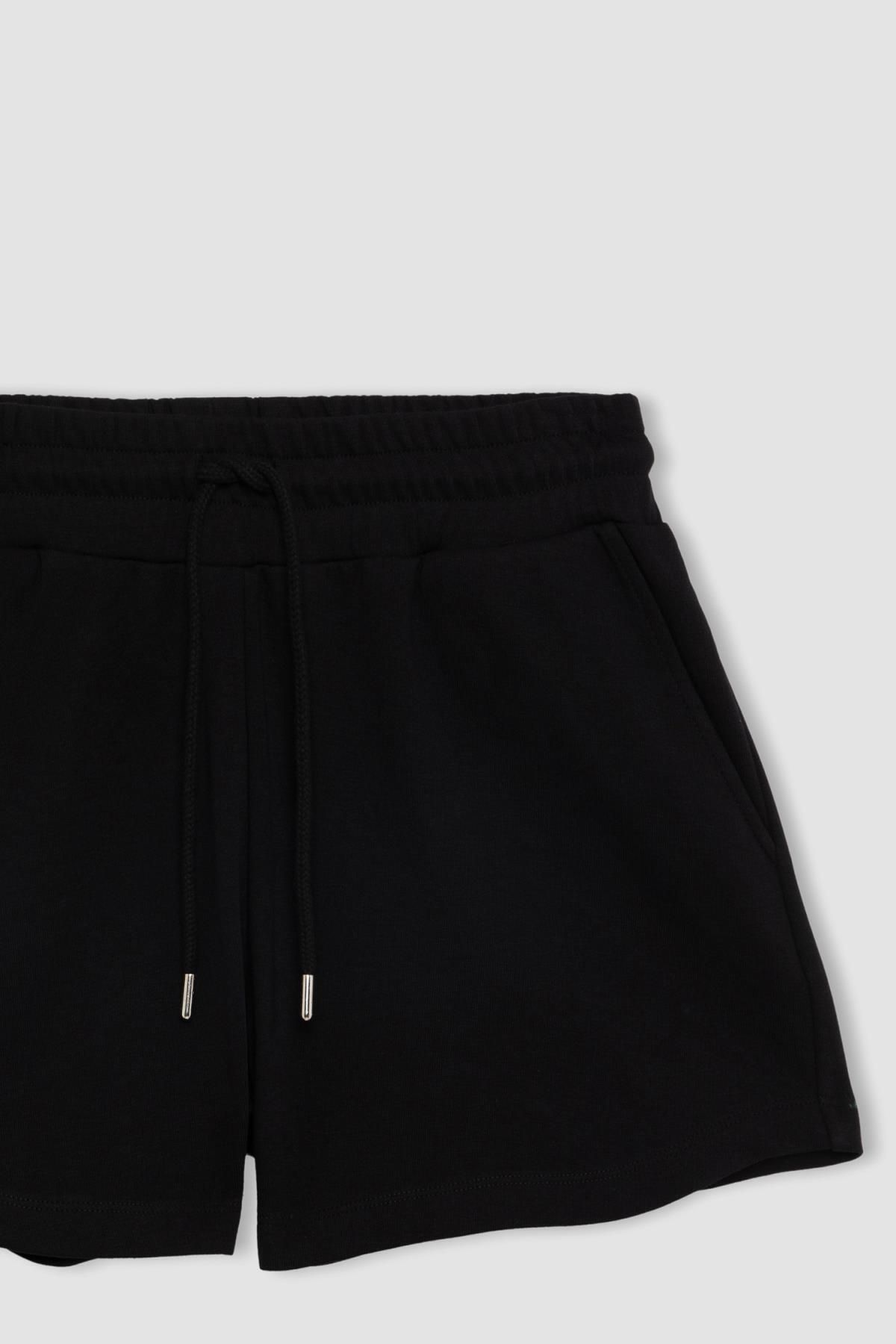 DeFacto-Kurze Basic-Shorts mit normaler Passform und normaler Taille C7600ax24sm 2
