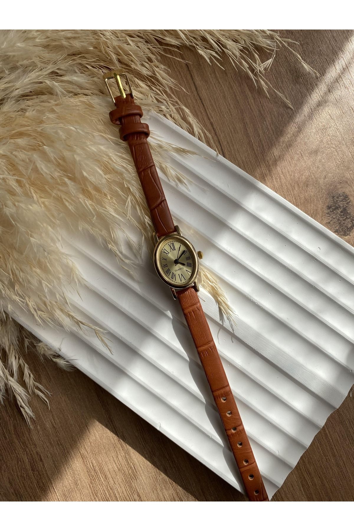 QUARTZ Rubsey Vintage Kadın Kol Saati Retro Deri Kordon 1 Adet görsel 3