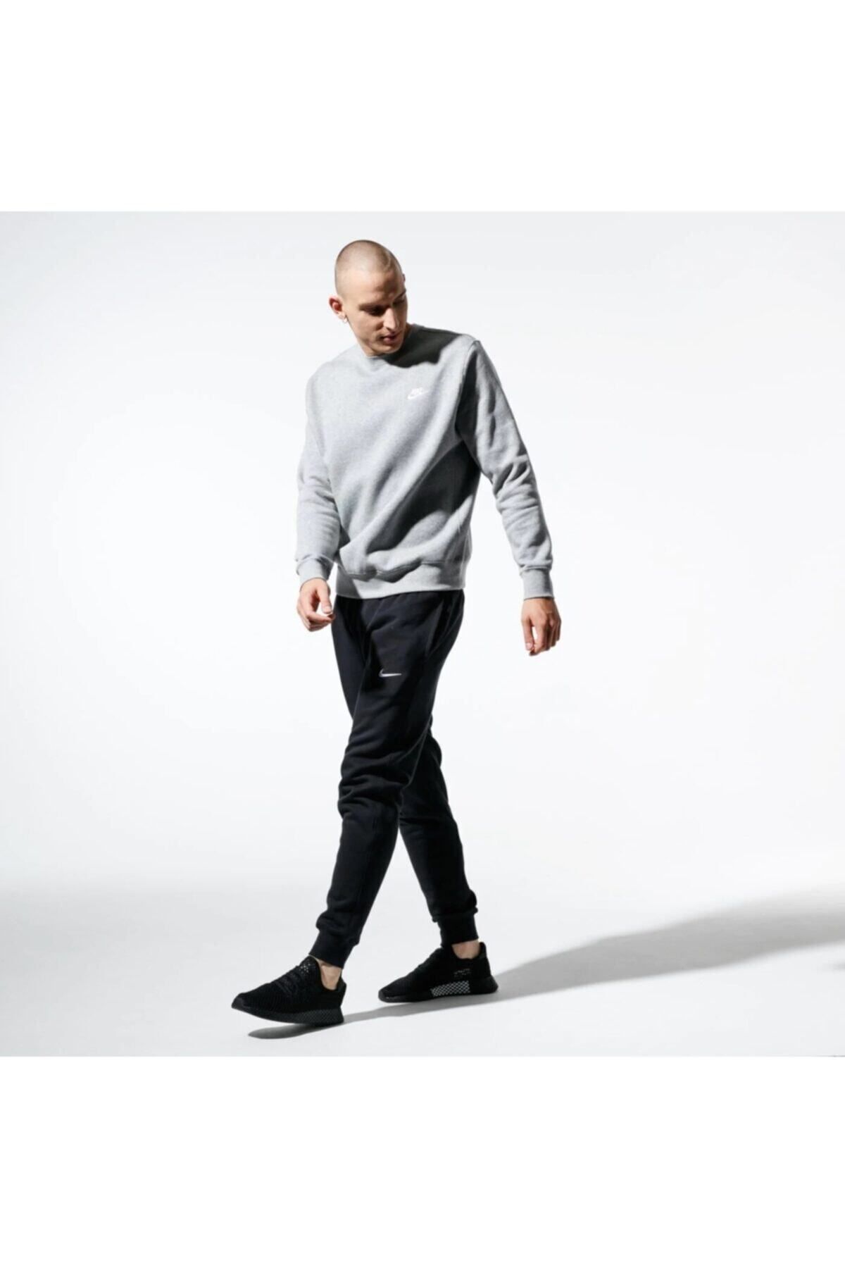 Nike-Black Fleece Tapered Jogger Sweatpants - 826431 -010 2