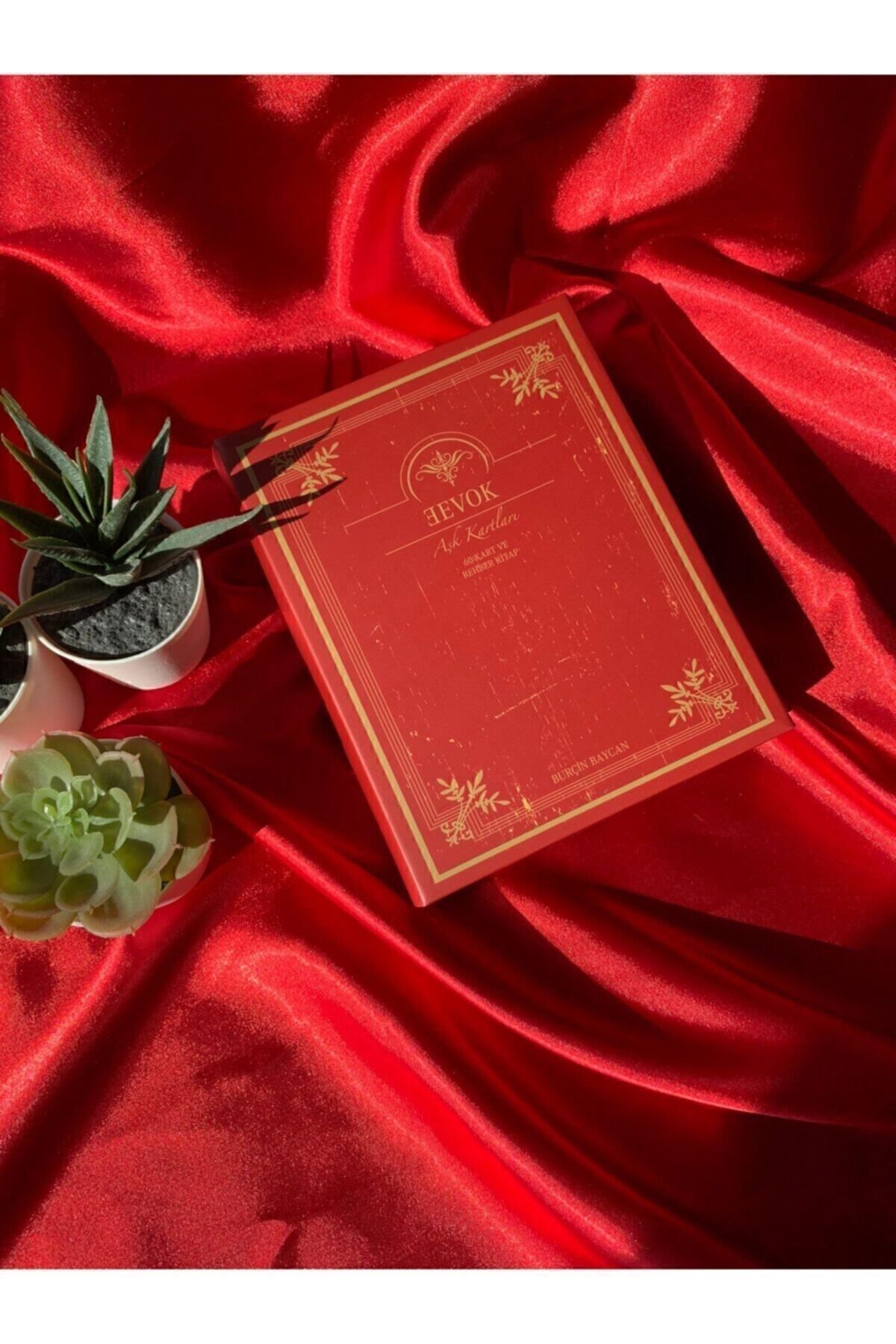 Isabella Tarot ve Yayıncılık Evok Destesi Aşk Kartları Tarot