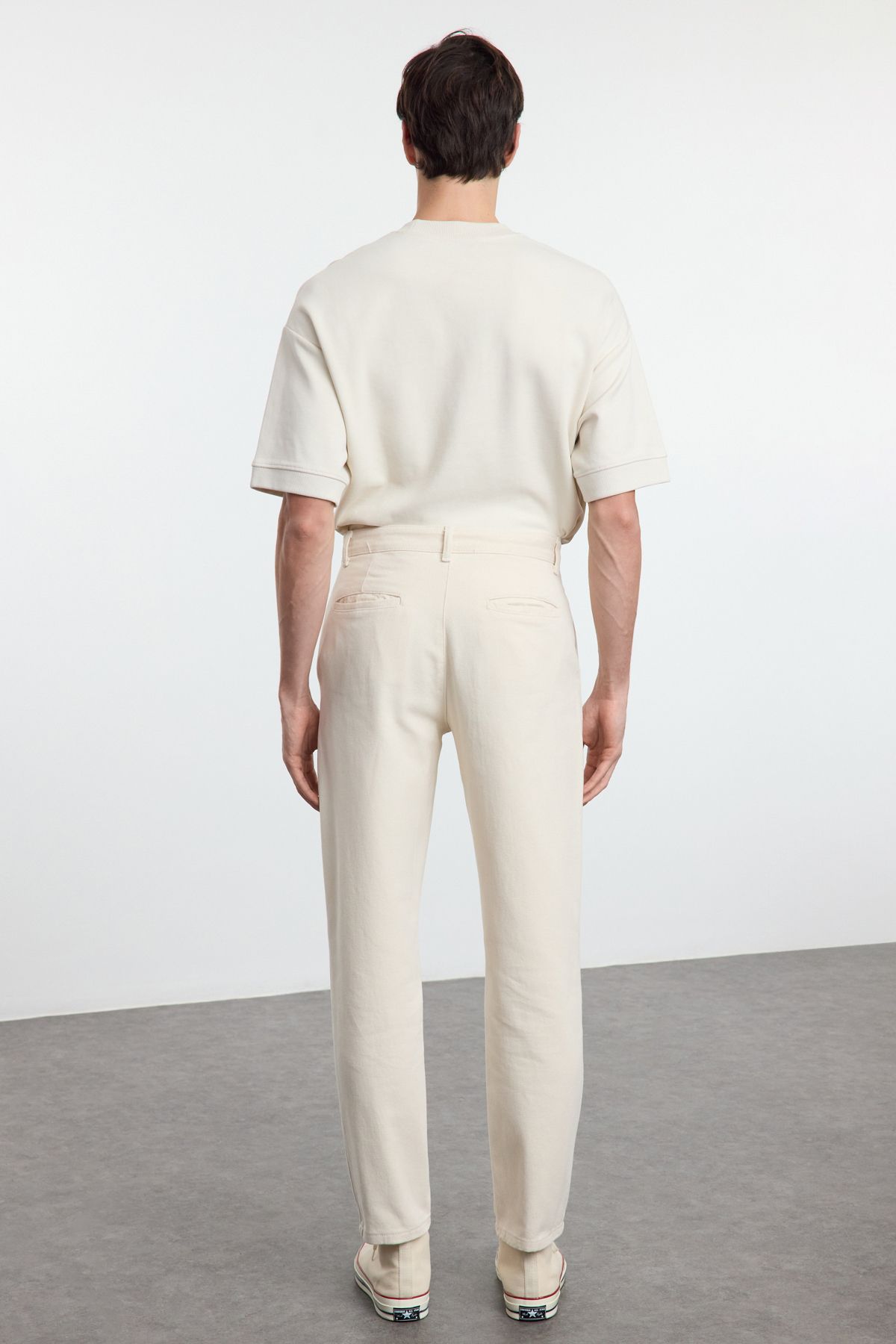 Trendyol Collection-Gewebte Gabardine-Hose aus 100 % Baumwolle, Ballon-Passform, Unisex – TMNAW25PL00007 5