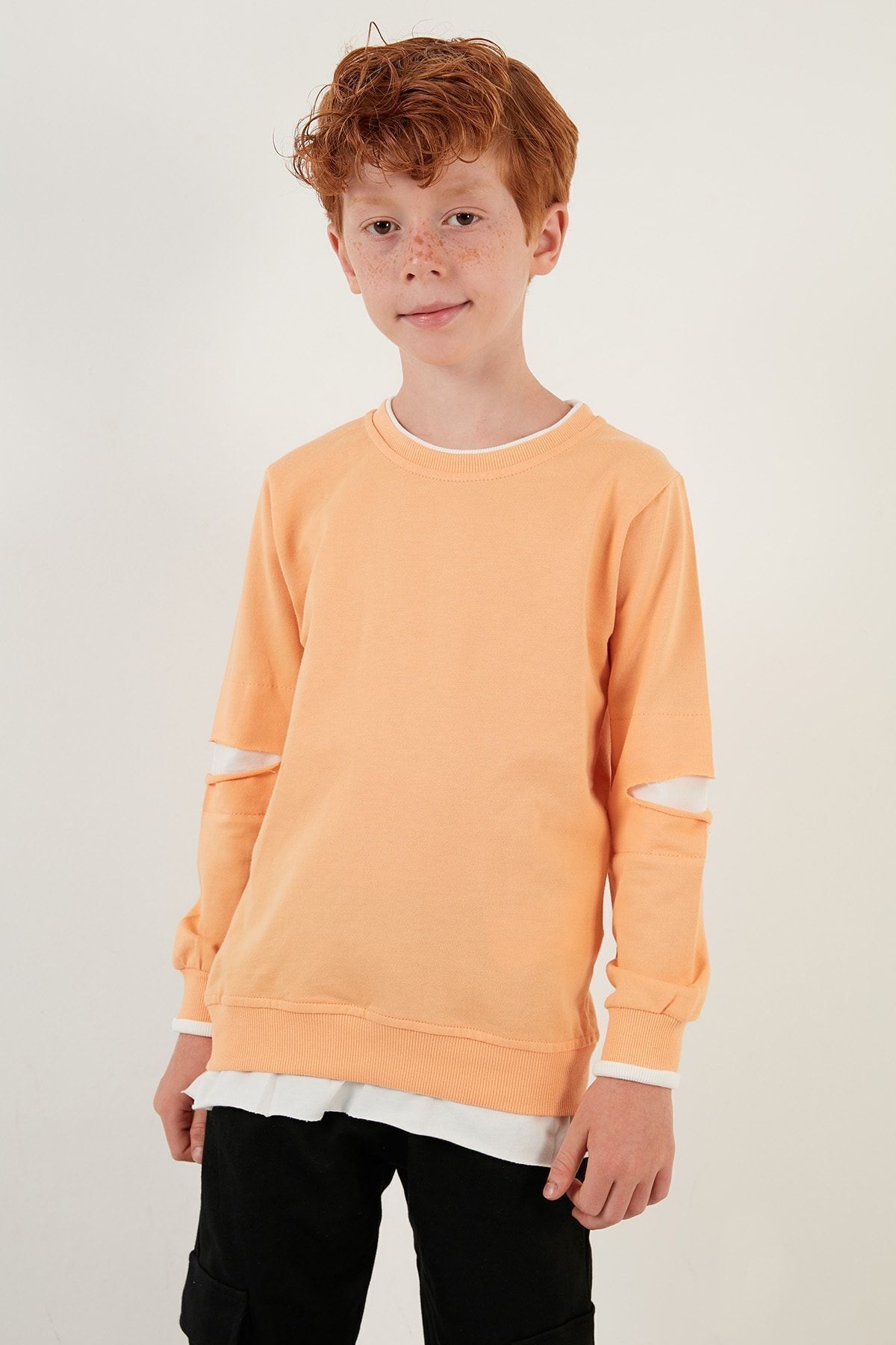 Lela-Costum sport detaliat 100% bumbac Inserție cu gât roșu Costum pentru băieți 59215614 8