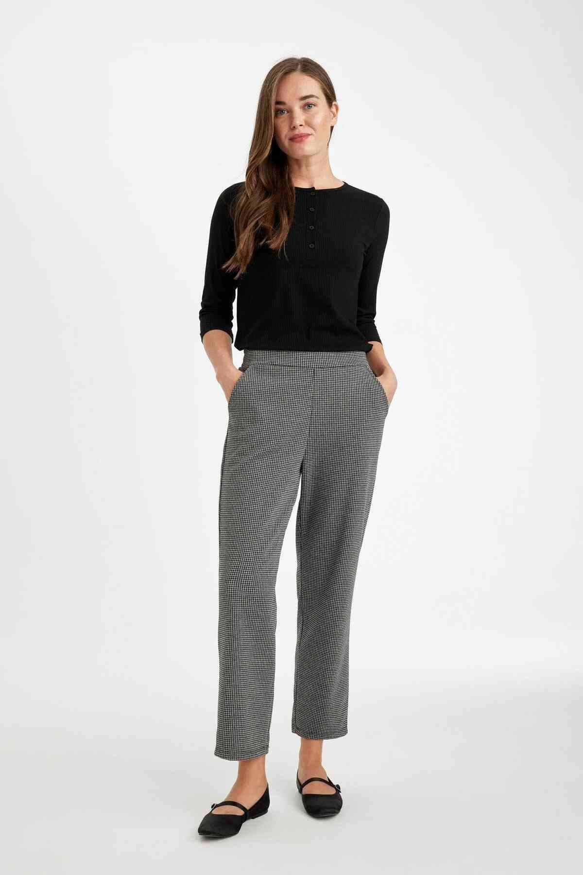 DeFacto-Houndstooth Pattern Drawstring Relaxed Fit Joggers 3