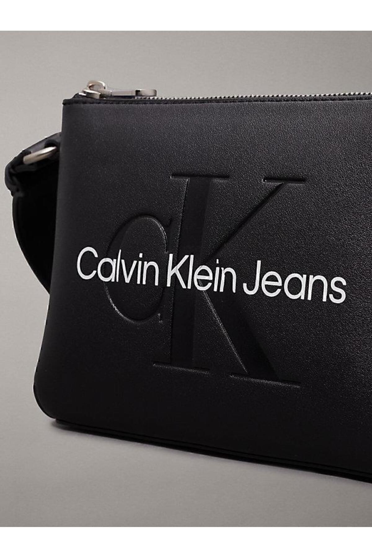 https://cdn.dsmcdn.com/ty1554/product/media/images/ty1554/prod/QC/20240918/09/63835d0e-cb1c-3a14-a166-39145fb455a7/1_org_zoom.jpg