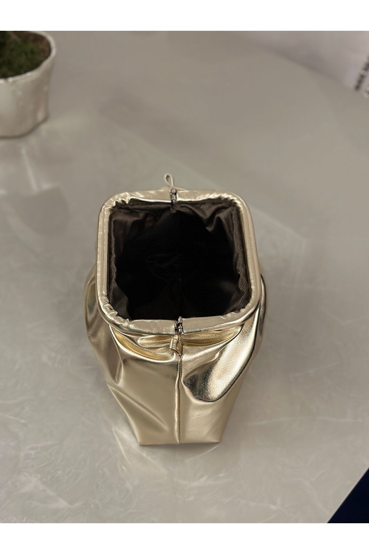 Kadın Gold Altın Rengi Parlak Suni Deri Askılı Clutch Günlük Ve Abiye Çanta