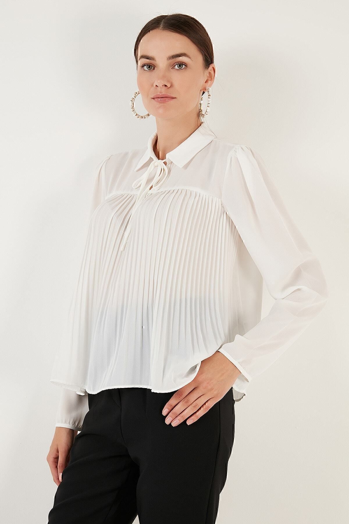 Lela-Tie Detailed Pleated Blouse Blouse 611fb0963 5