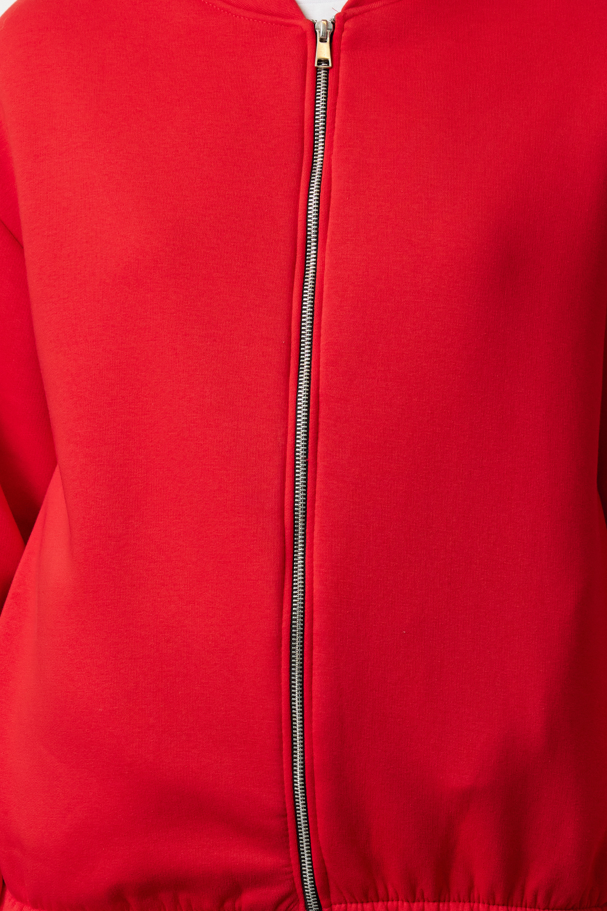 Trendyolmilla  Kırmızı Fermuarlı Oversize/Geniş Kalıp Kalın İçi Polarlı Örme Sweatshirt TWOAW25SW00122 - Görsel 3