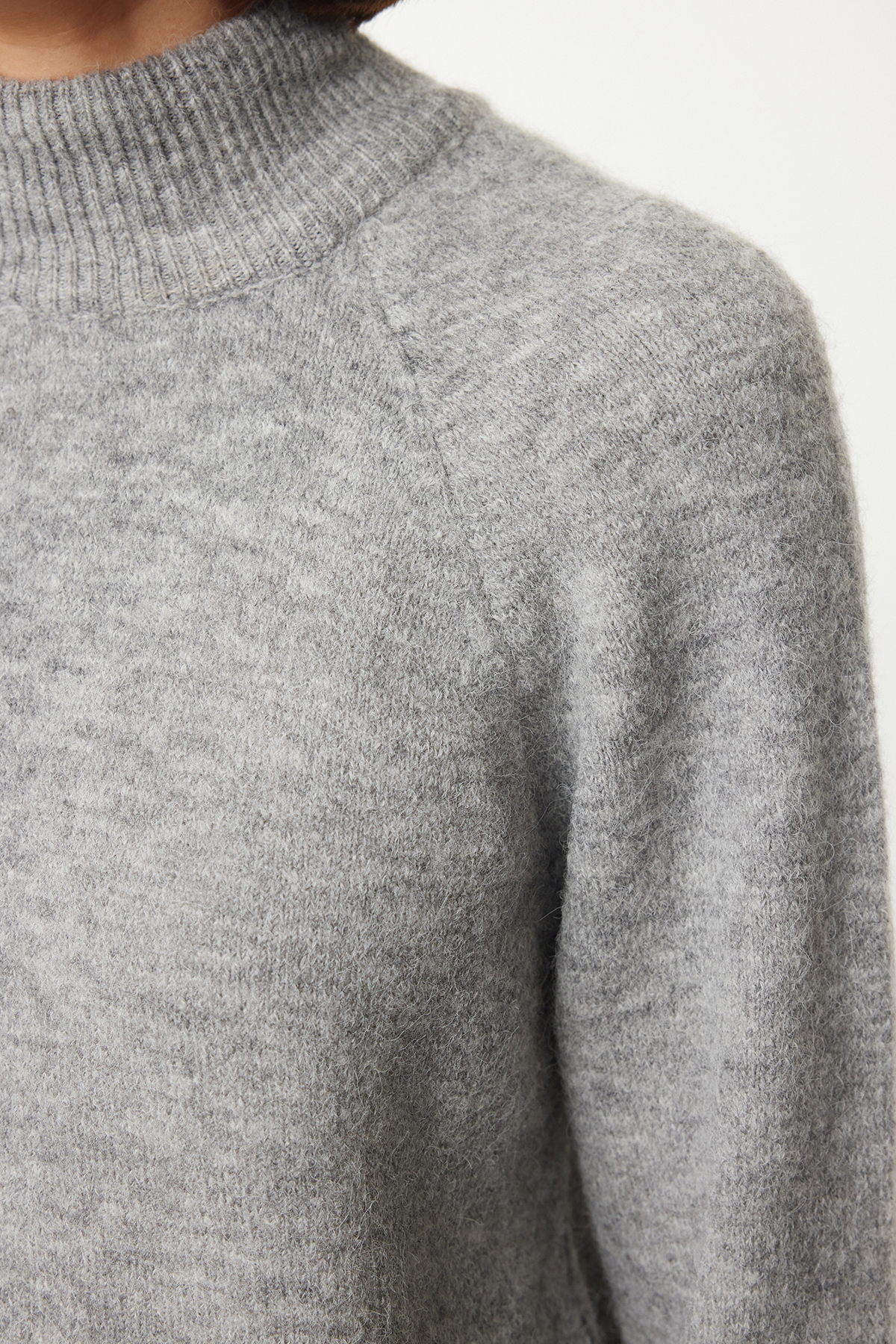 Trendyolmilla  Gri Yünlü Dik Yaka Triko Kazak TWOAW25KZ00043 - Görsel 4
