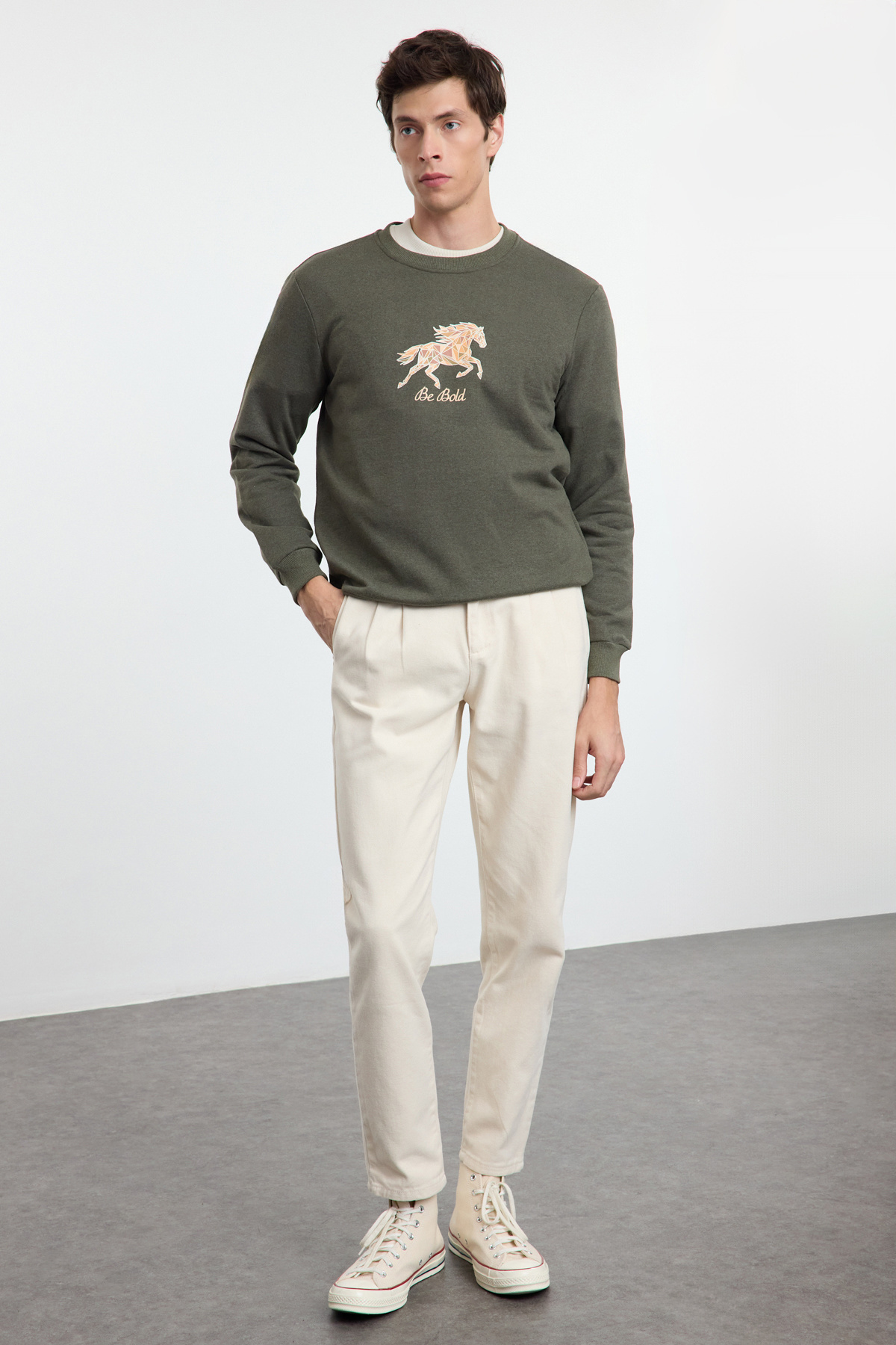 complete the look image