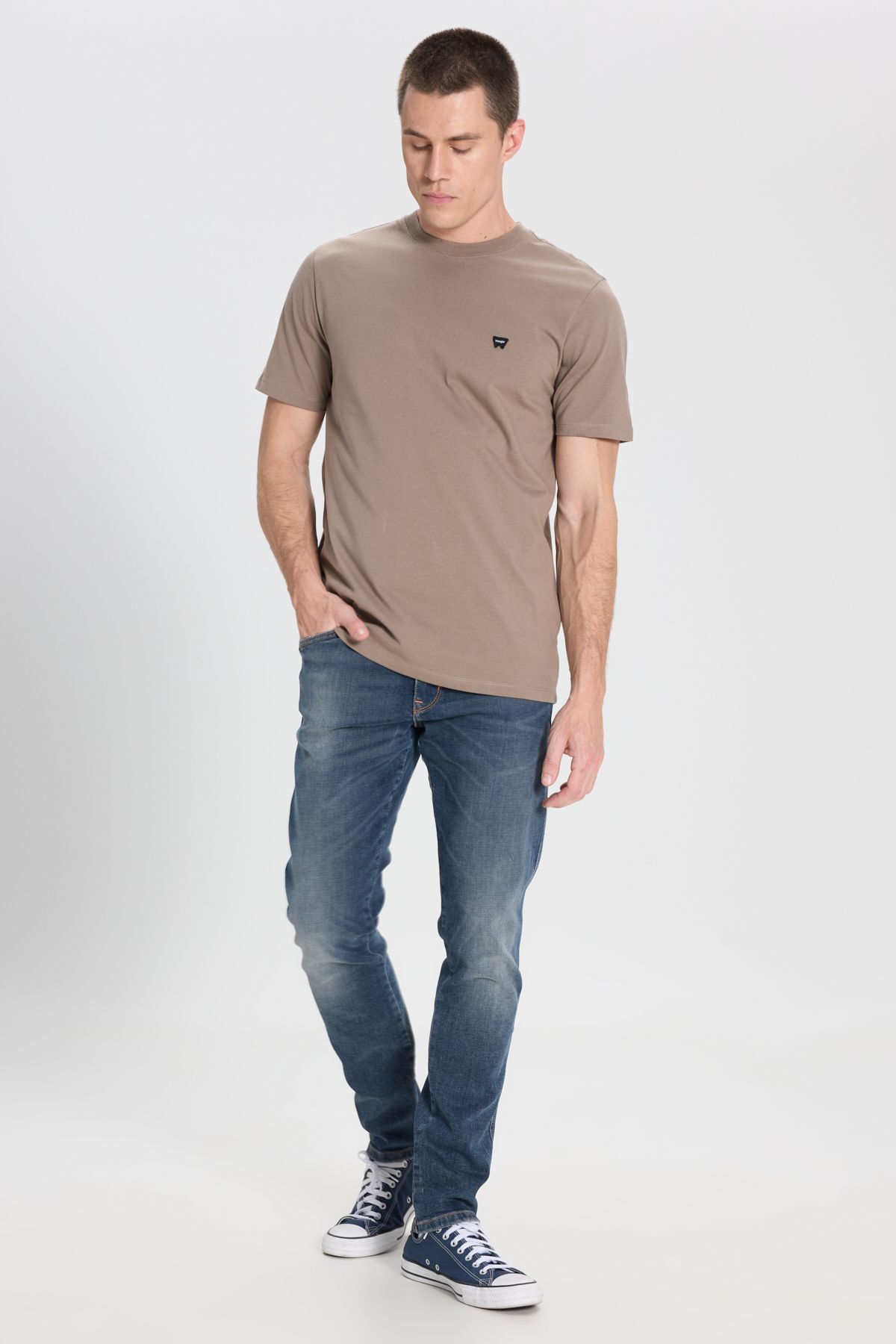 شلوار جین آبی مردانه LARSTON SLIM FIT BRAT BARD کمر کم باریک و انعطاف پذیر Wrangler