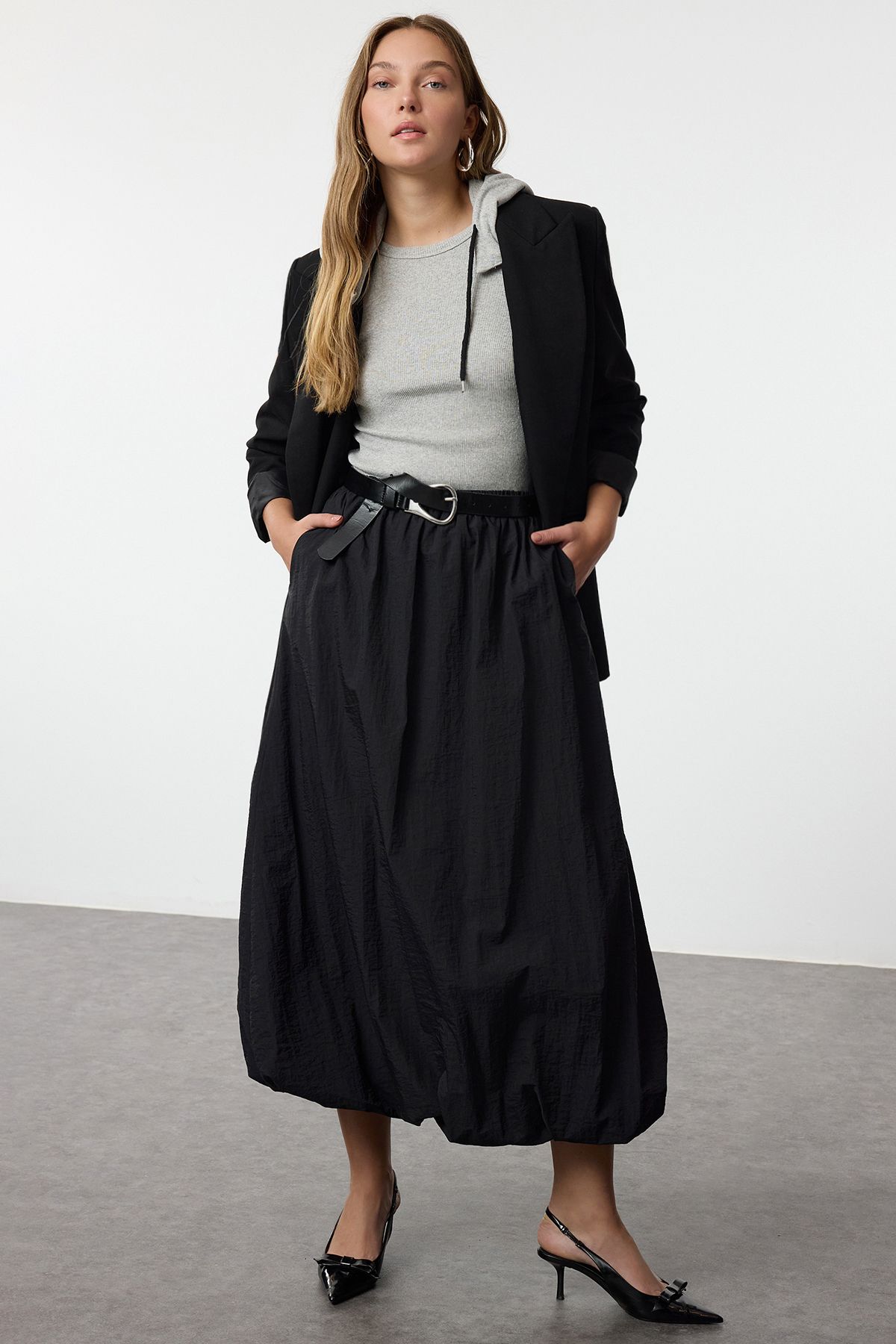 Trendyol Modest-Black Balloon Fit Woven Skirt Tctaw25Ee00004 2