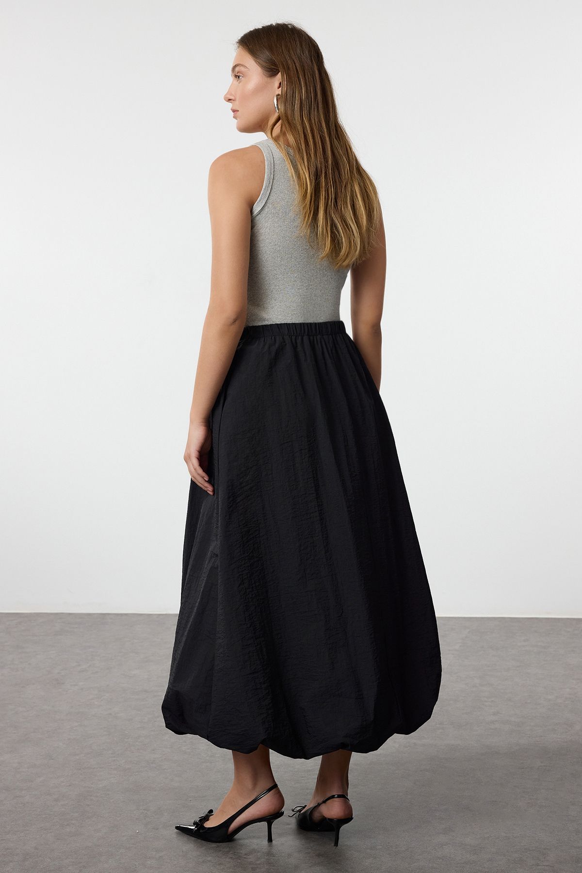 Trendyol Modest-Black Balloon Fit Woven Skirt Tctaw25Ee00004 6